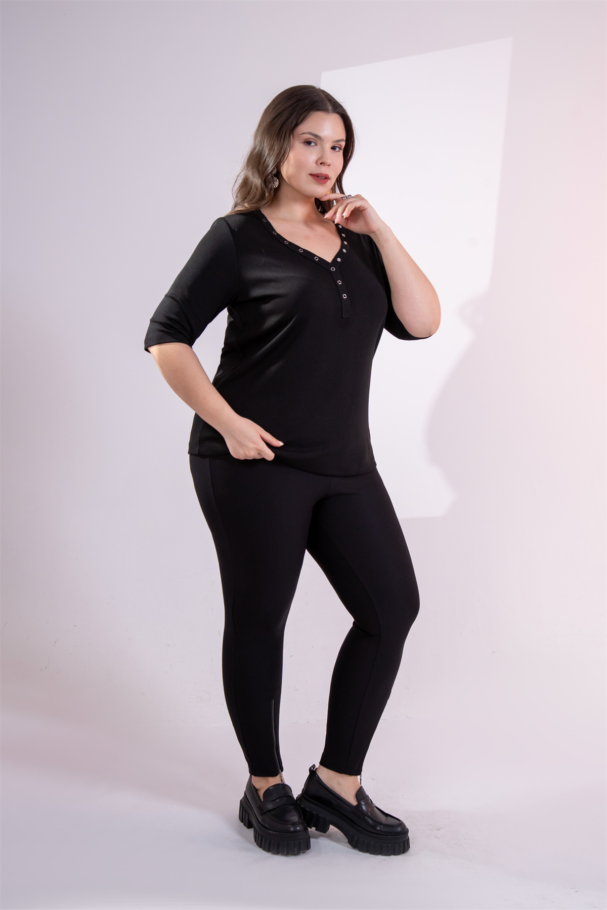 Büyük Beden 1222625 Çıt Çıtlı V Yaka  Bluz Siyah