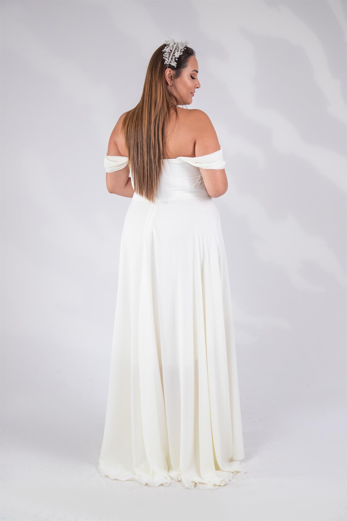 Büyük Beden 142066 Aplik İşleömeli Uzun Abiye  Ekru