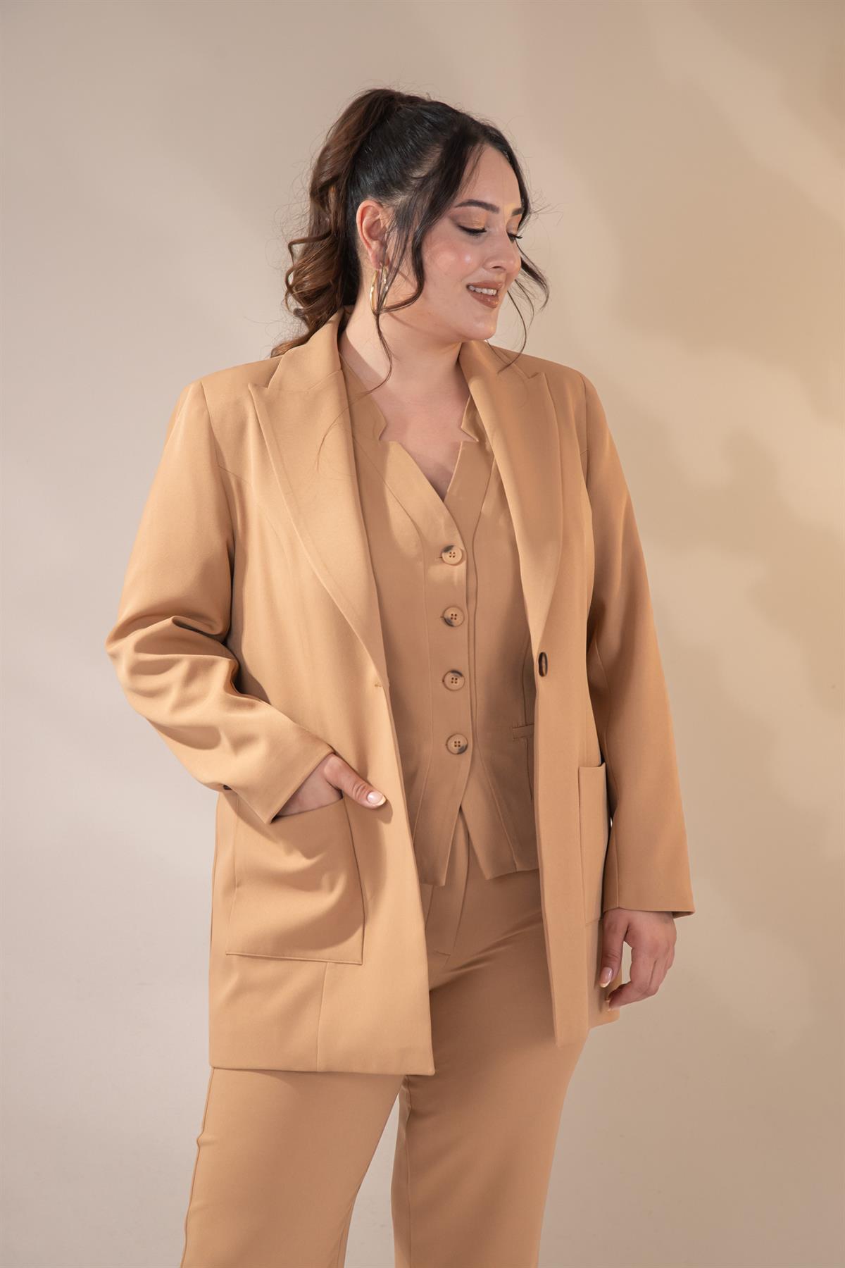 Büyük Beden 2230014 Cep Detaylı Blazer Ceket  Camel