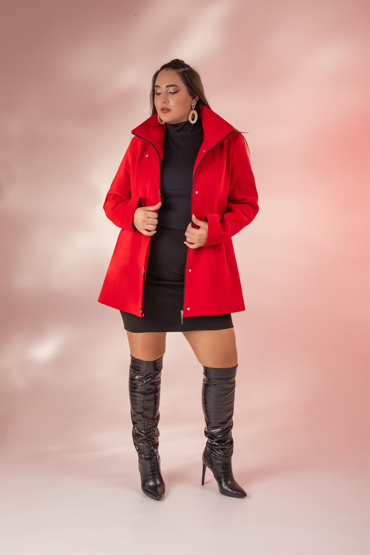 Büyük Beden 2230040 Çıt Çıt Detaylı Kısa Kaban  Kırmızı