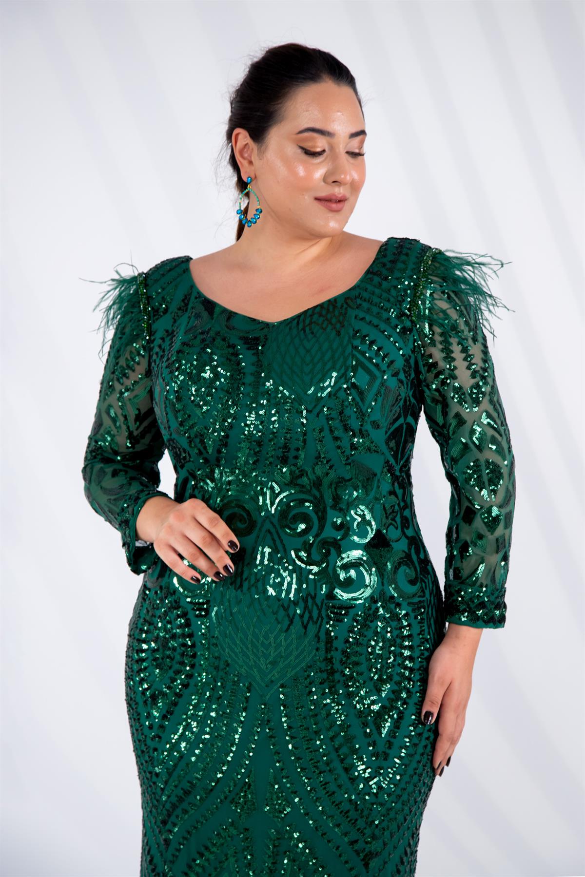 Büyük Beden 24220323 V Yaka Pul İşleme Abiye Zümrüt Yeşil