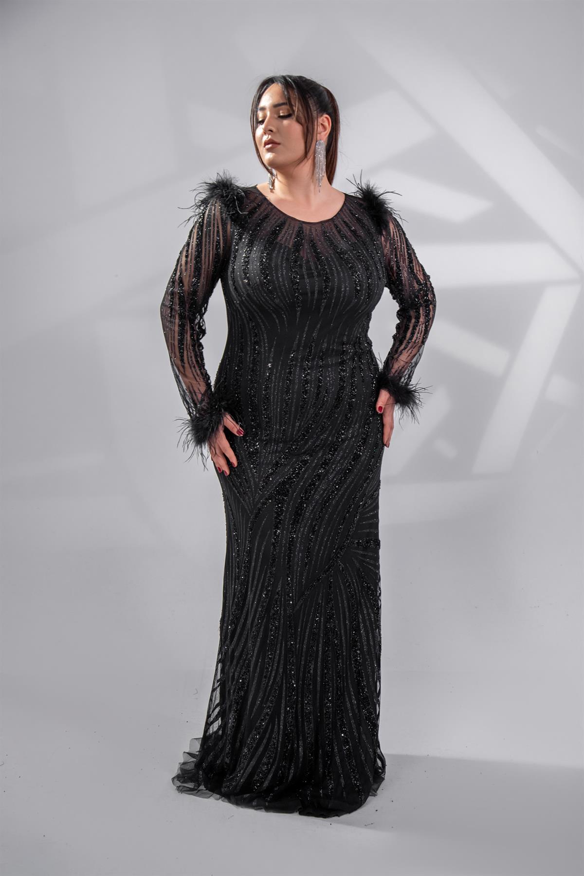 Büyük Beden 24220486 Yaka Detaylı Abiye  Siyah