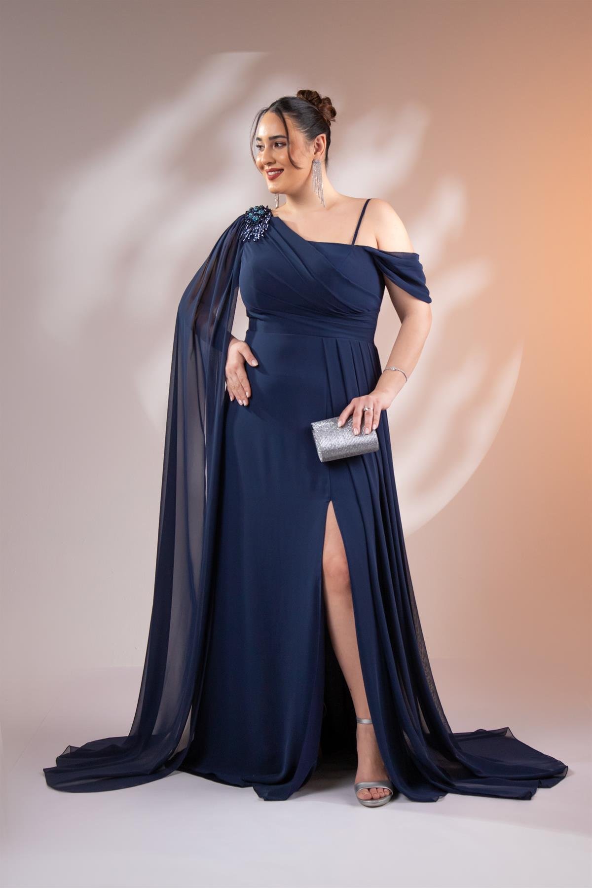 Büyük Beden 2422506 Tek Omuz Askılı Abiye Lacivert