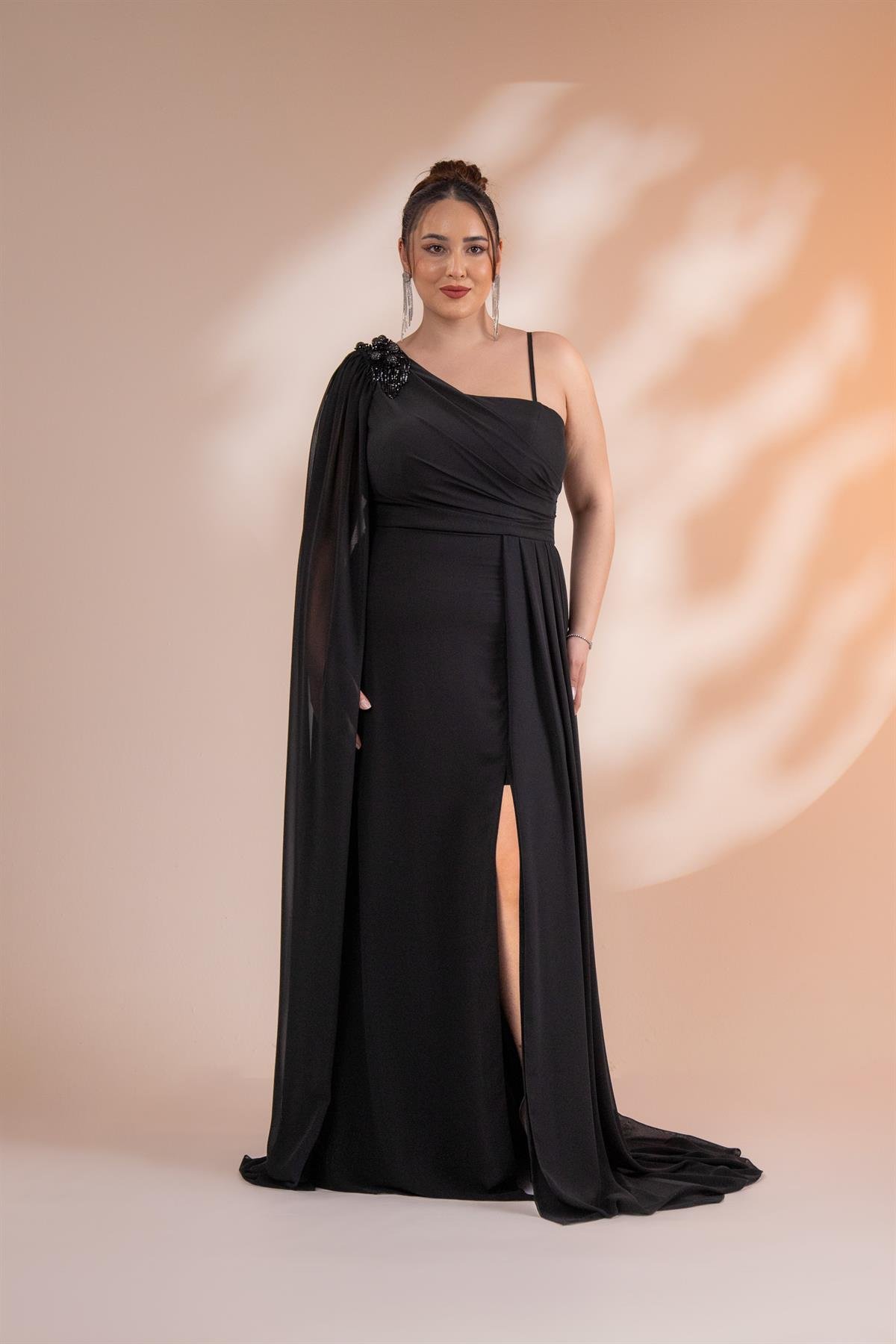 Büyük Beden 2422506 Tek Omuz Askılı Abiye Siyah