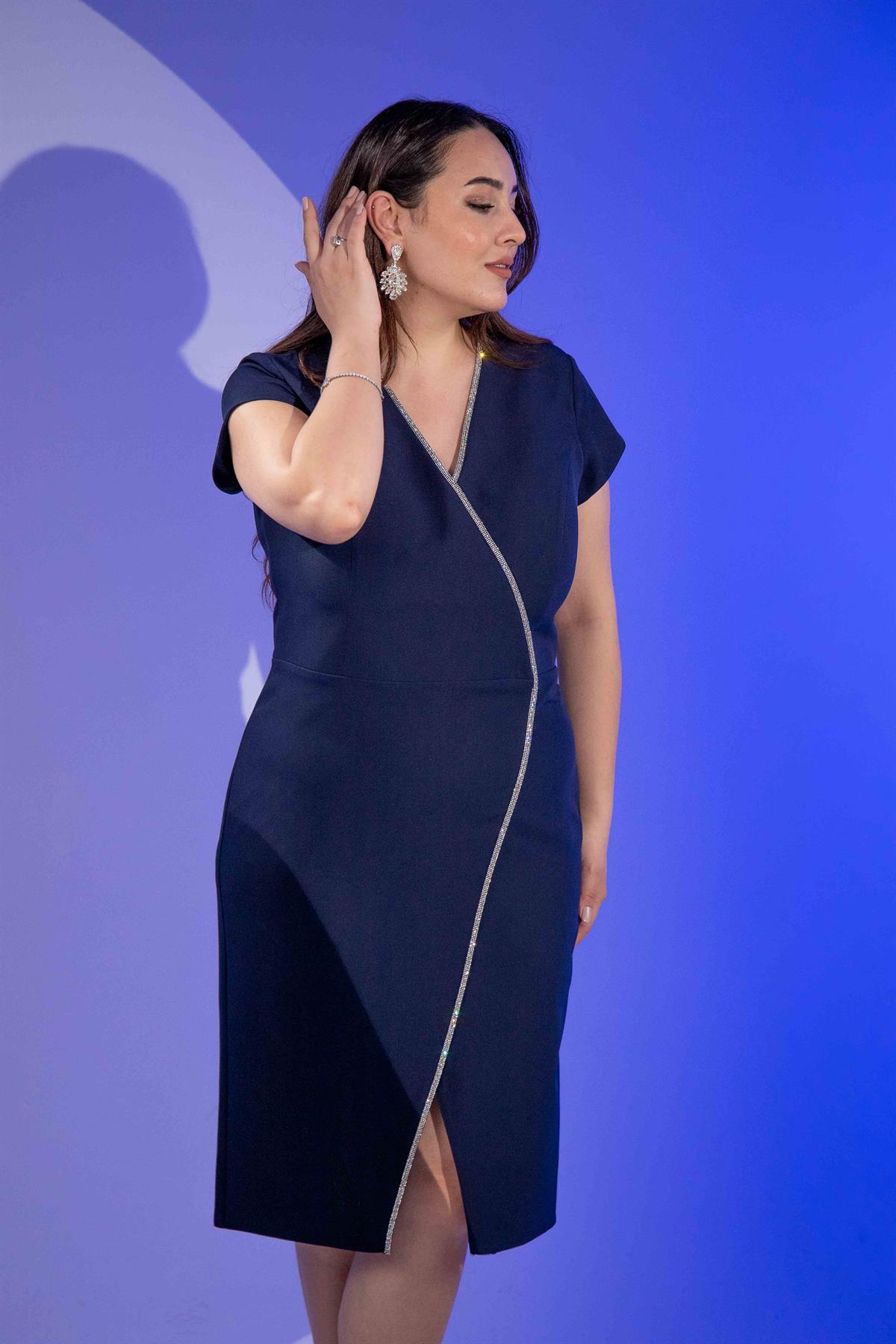 Büyük Beden 2424332 Kruvaze YakA-Taşlı Abiye Lacivert