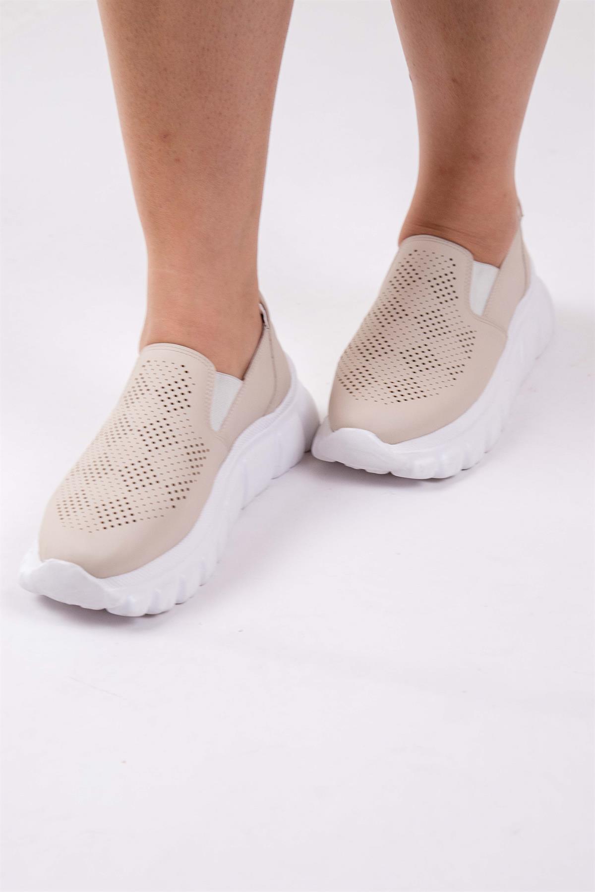 Büyük Beden 24Y-203 Yazlık Ayakkabı  Bej