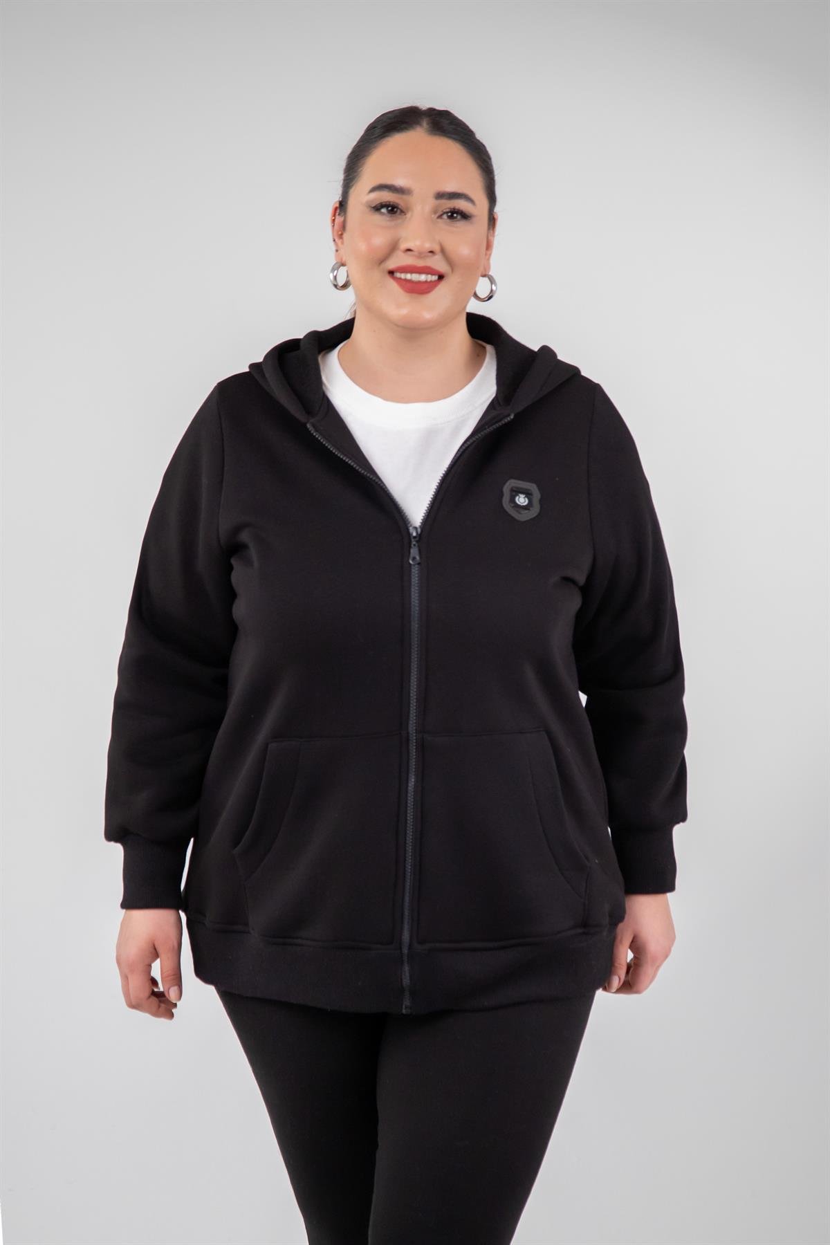 Büyük Beden 3330220 Arma Detaylı Sweat  Siyah