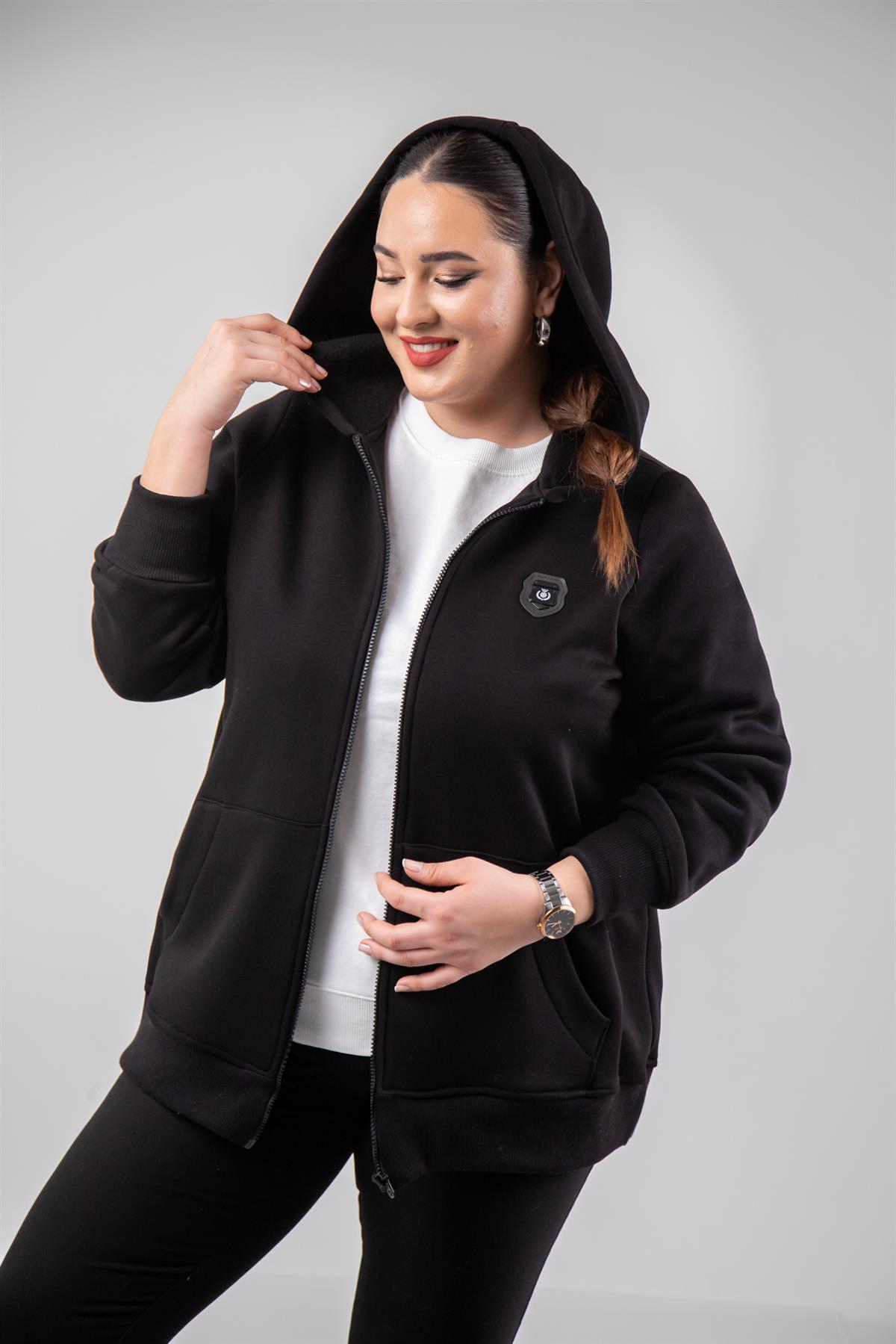 Büyük Beden 3330220 Arma Detaylı Sweat  Siyah