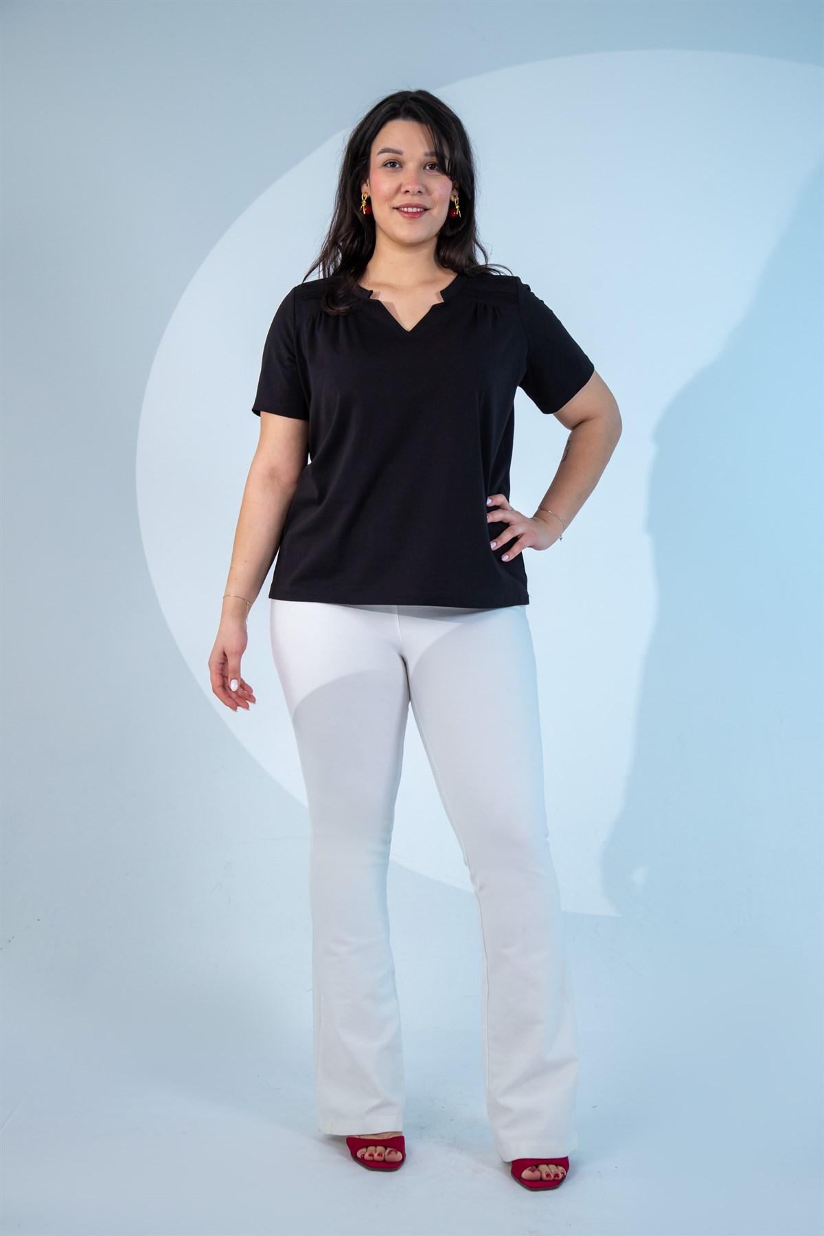 Büyük Beden 3330613 Yaka -Omuz Detaylı Bluz Siyah