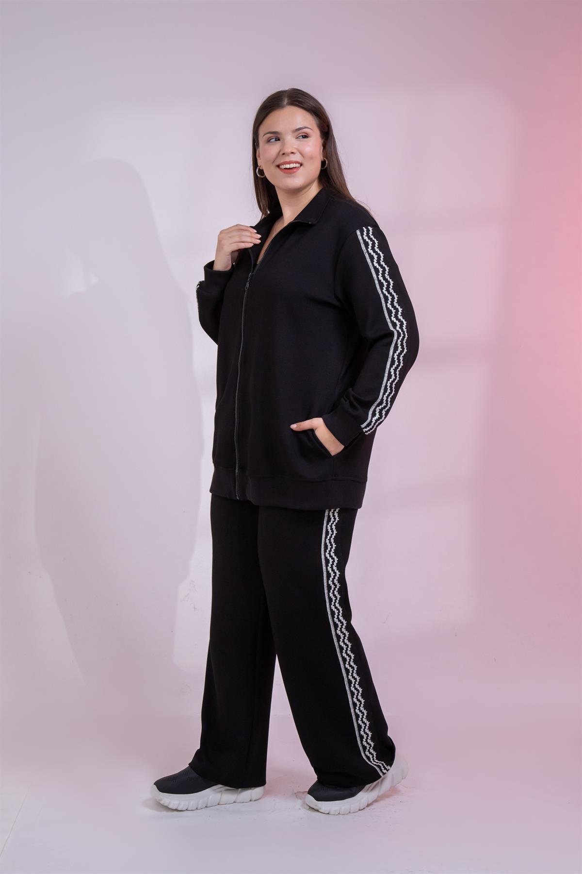 Büyük Beden 3330682 Şerit Detaylı Eşofman Takım Siyah