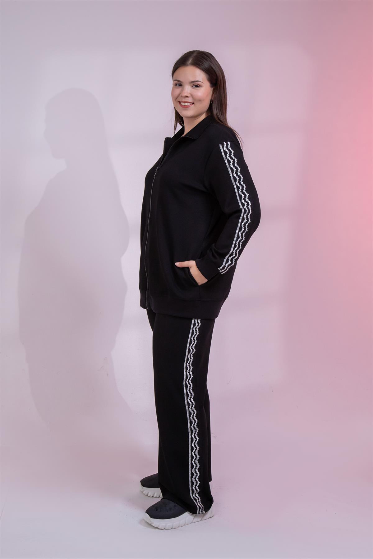 Büyük Beden 3330682 Şerit Detaylı Eşofman Takım Siyah