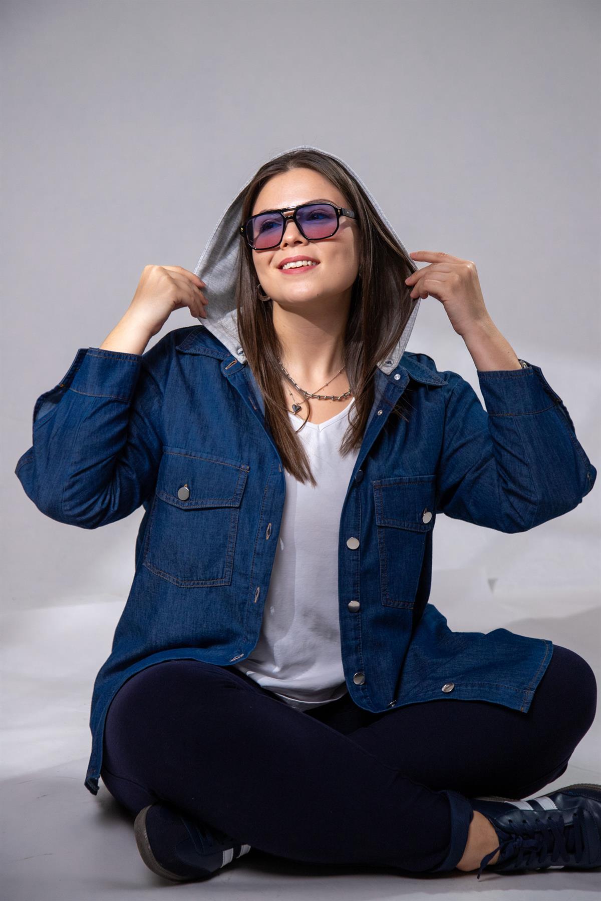 Büyük Beden 3330694 Kapüşonlu Denim Gömlek Lacivert