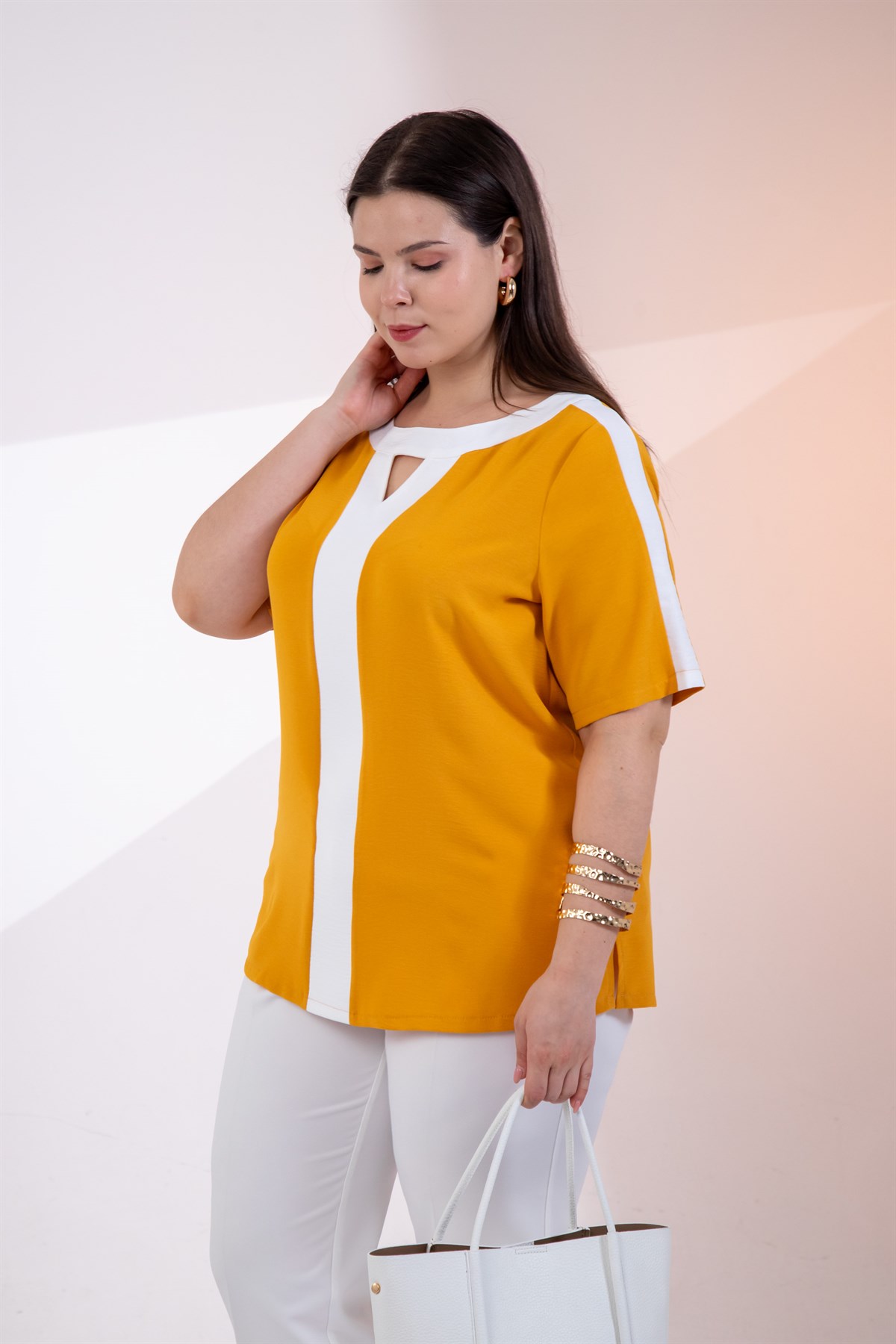 Büyük Beden 3330942 Yaka Detaylı Garnili Bluz Sarı