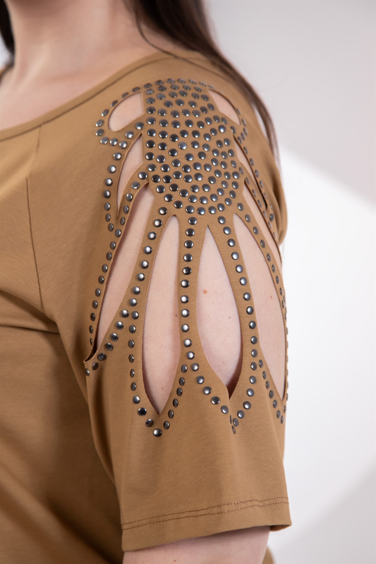 Büyük Beden 3330957 Omuz Drop Detaylı Bluz Camel