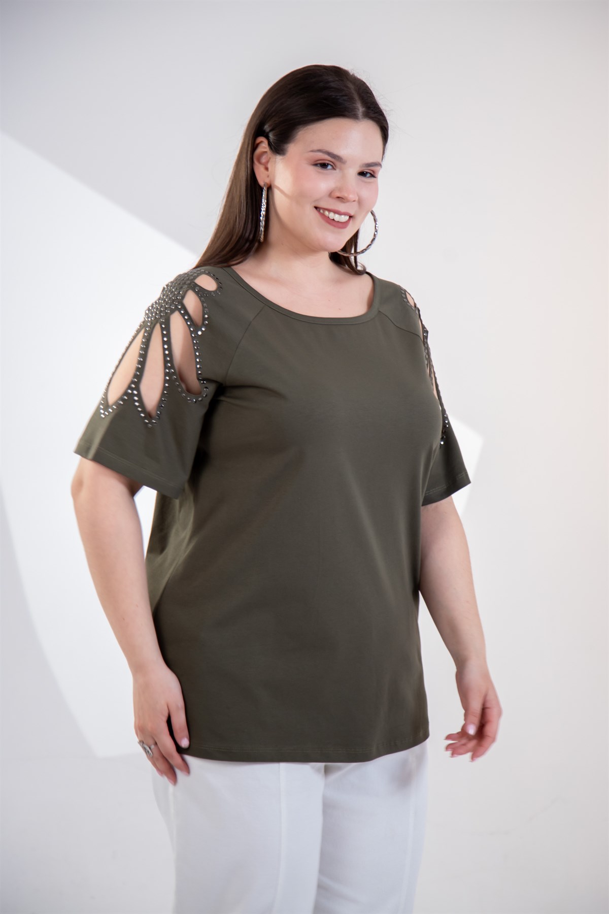 Büyük Beden 3330957 Omuz Drop Detaylı Bluz Haki