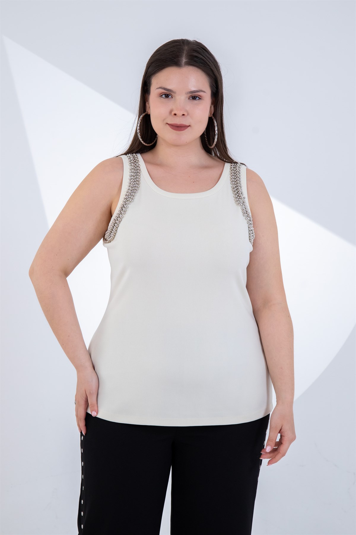 Büyük Beden 3330977 İnci Detaylı Bluz  Ekru