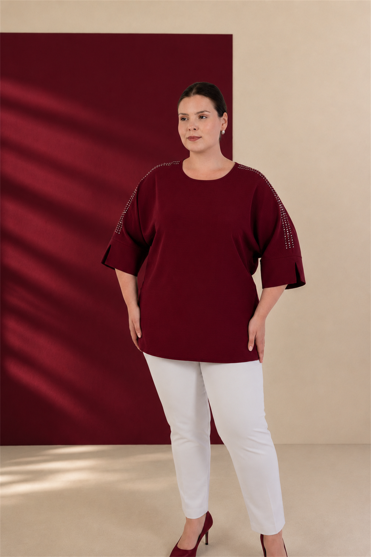 Büyük Beden 3330996 Omuzu Taş Detaylı Bluz  Bordo