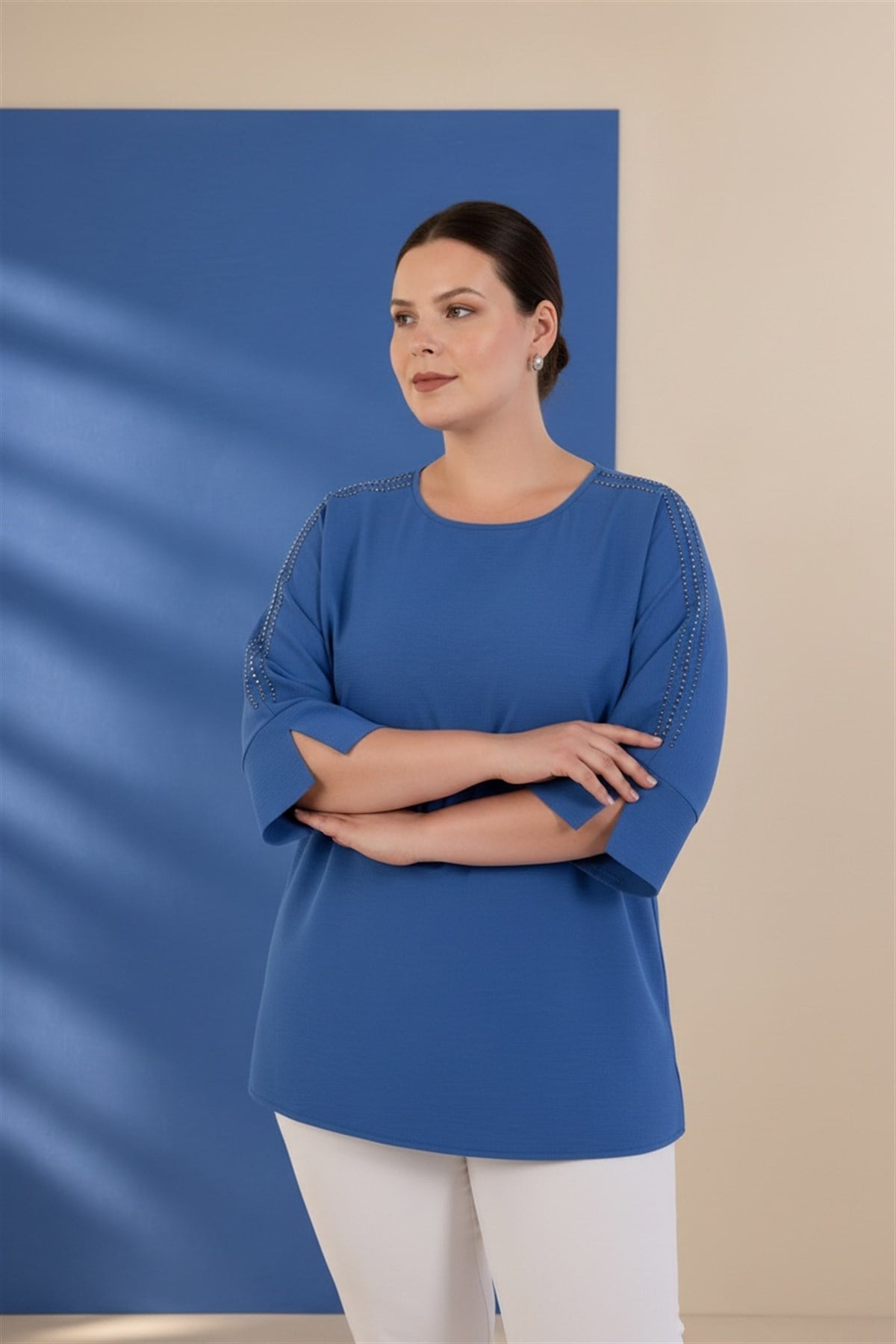 Büyük Beden 3330996 Omuzu Taş Detaylı Bluz  İndigo