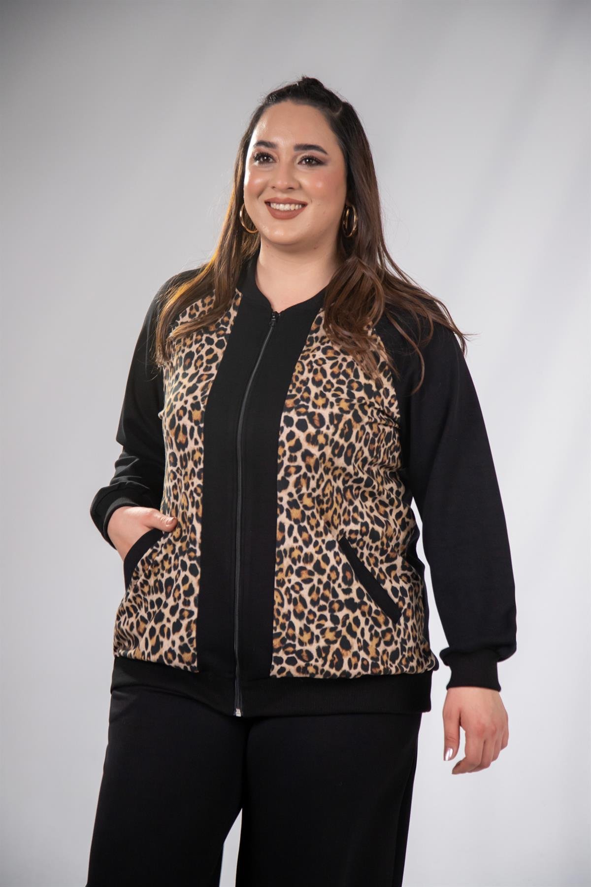 Büyük Beden 333174 Fermuarlı Leoparlı Sweat Bej