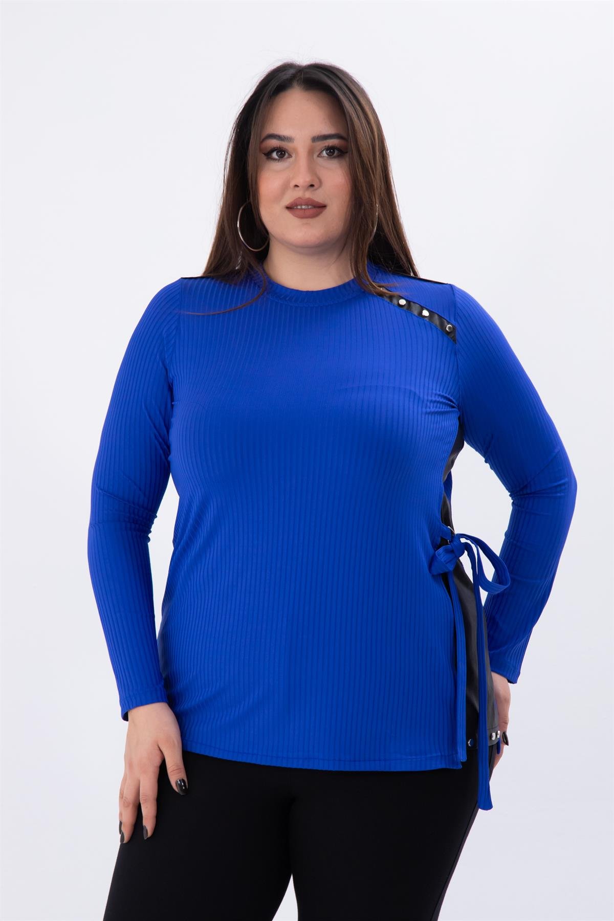 Büyük Beden 8037 Rivetli-Yanı Tokalı Bluz  Saks