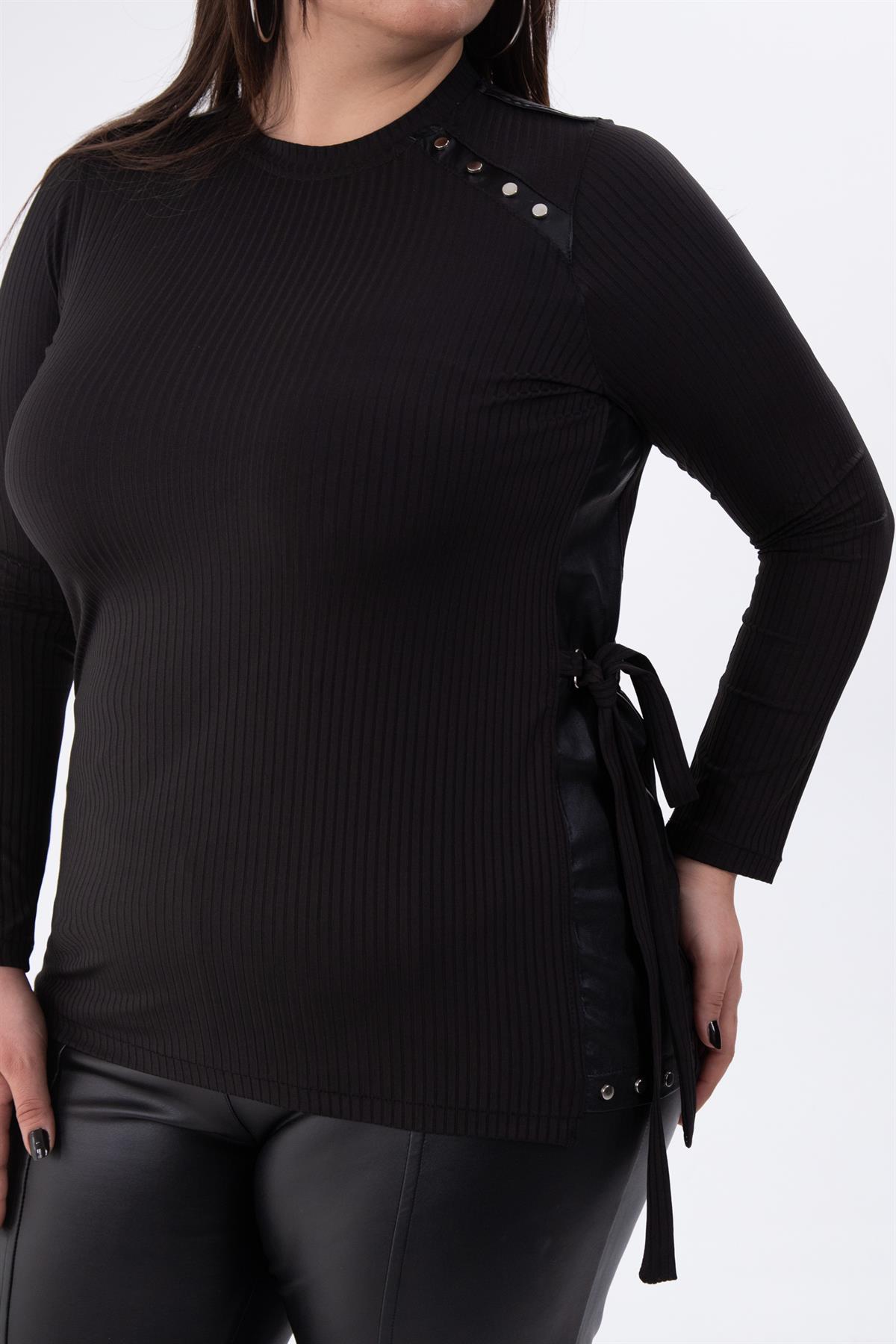 Büyük Beden 8037 Rivetli-Yanı Tokalı Bluz  Siyah