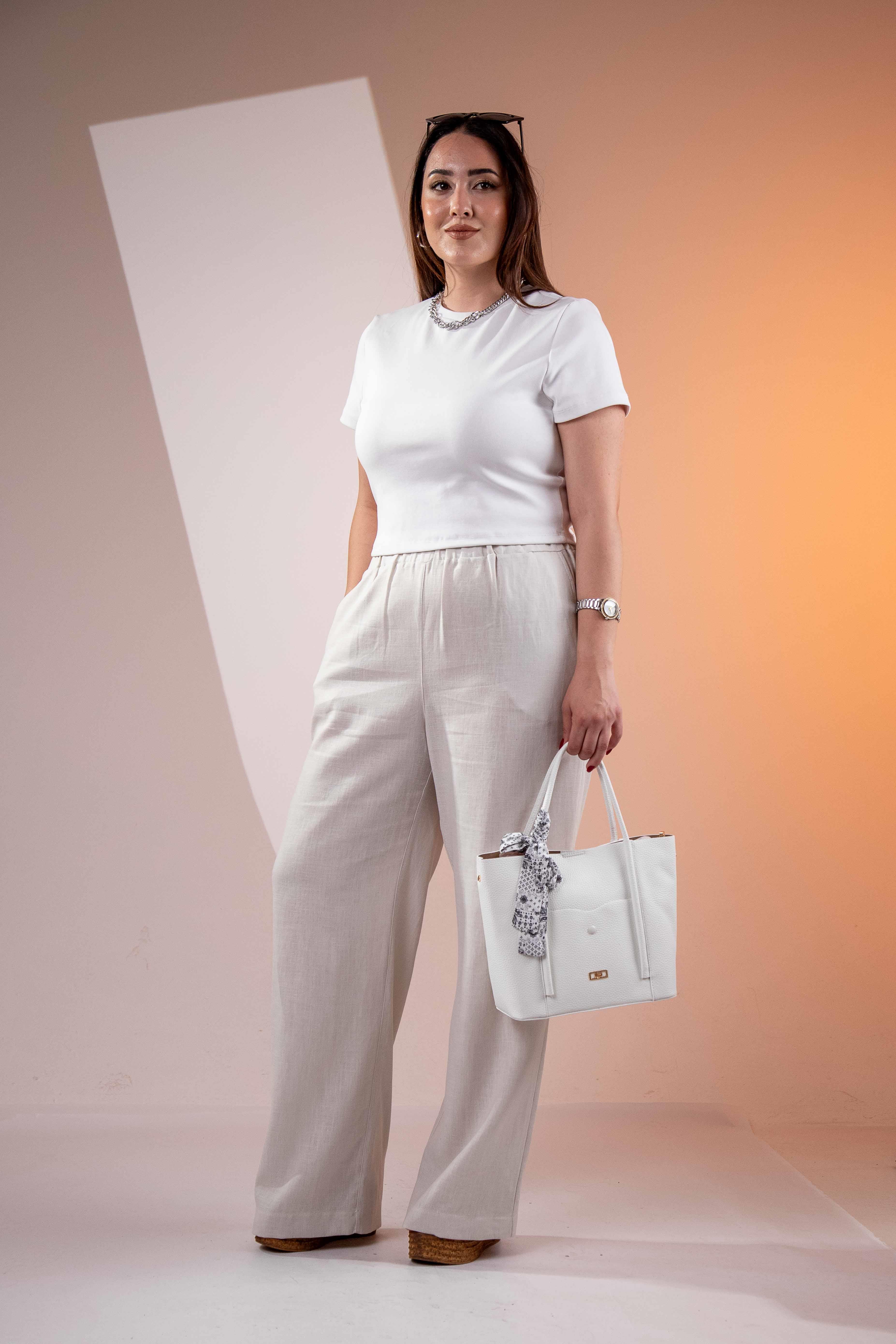 Секс фильмінің шпиондары 3 Семіз қыздың фотосы