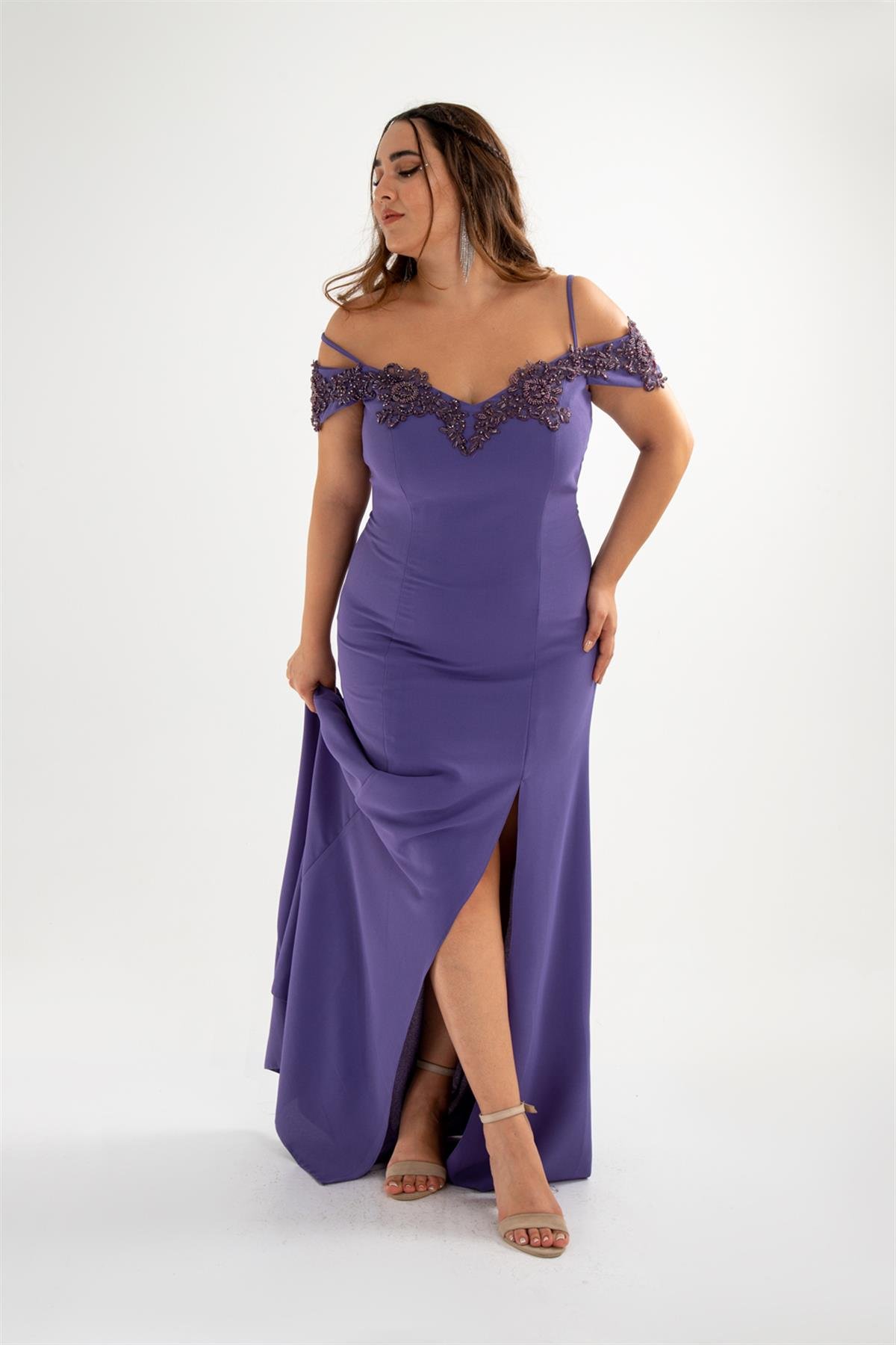 Büyük Beden 142012 Yaka İşlemeli Abiye  Lila