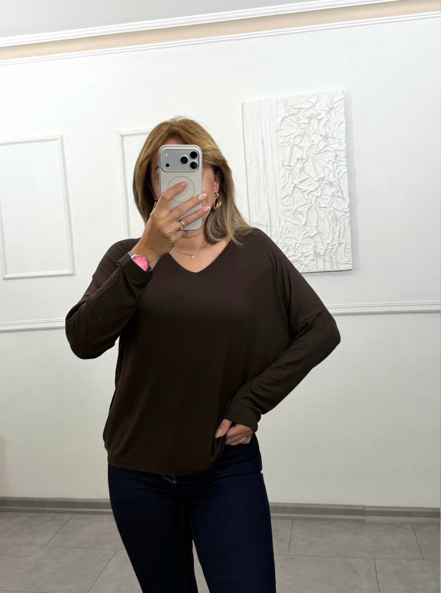 MODAYBUTİKAcı Kahve Modern Basic V Yaka Bluz