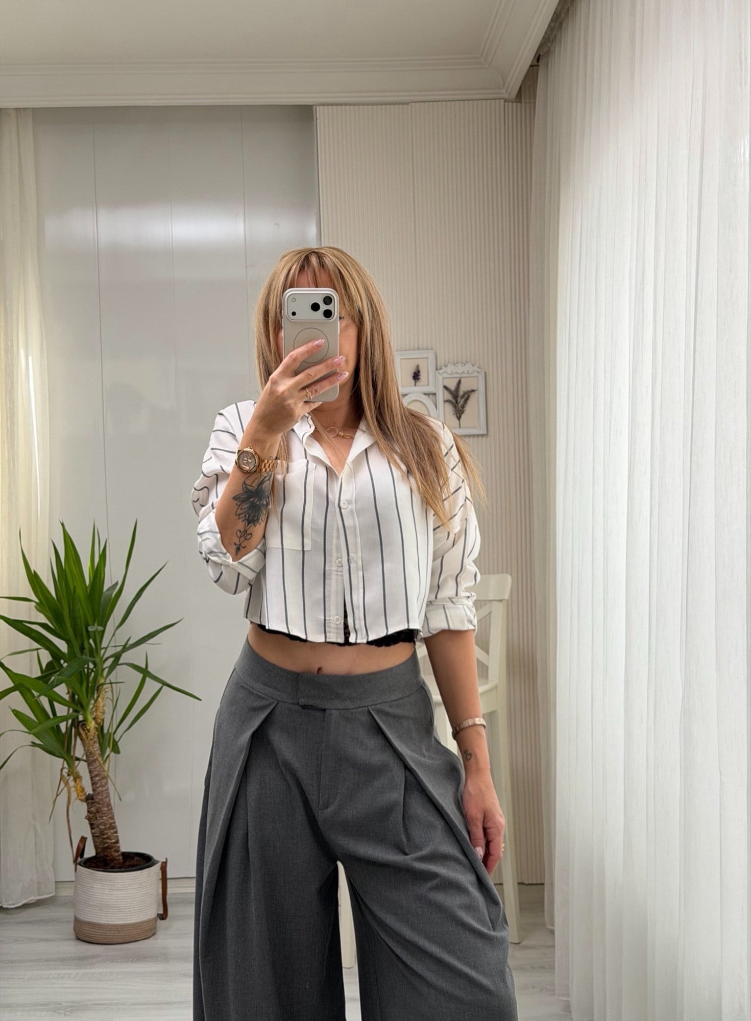 MODAYBUTİKŞık Çizgili Beyaz Crop Gömlek 