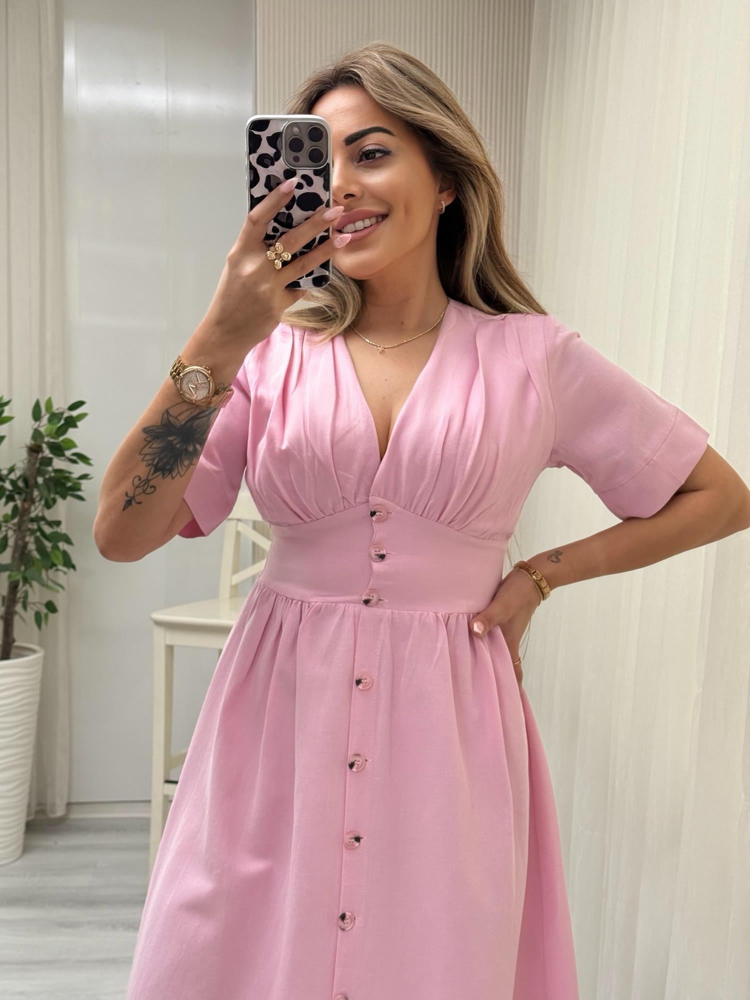 V Yaka Pembe Keten Gömlek ElbiseYeni Gelenler ModayV Yaka Pembe Keten Gömlek Elbise