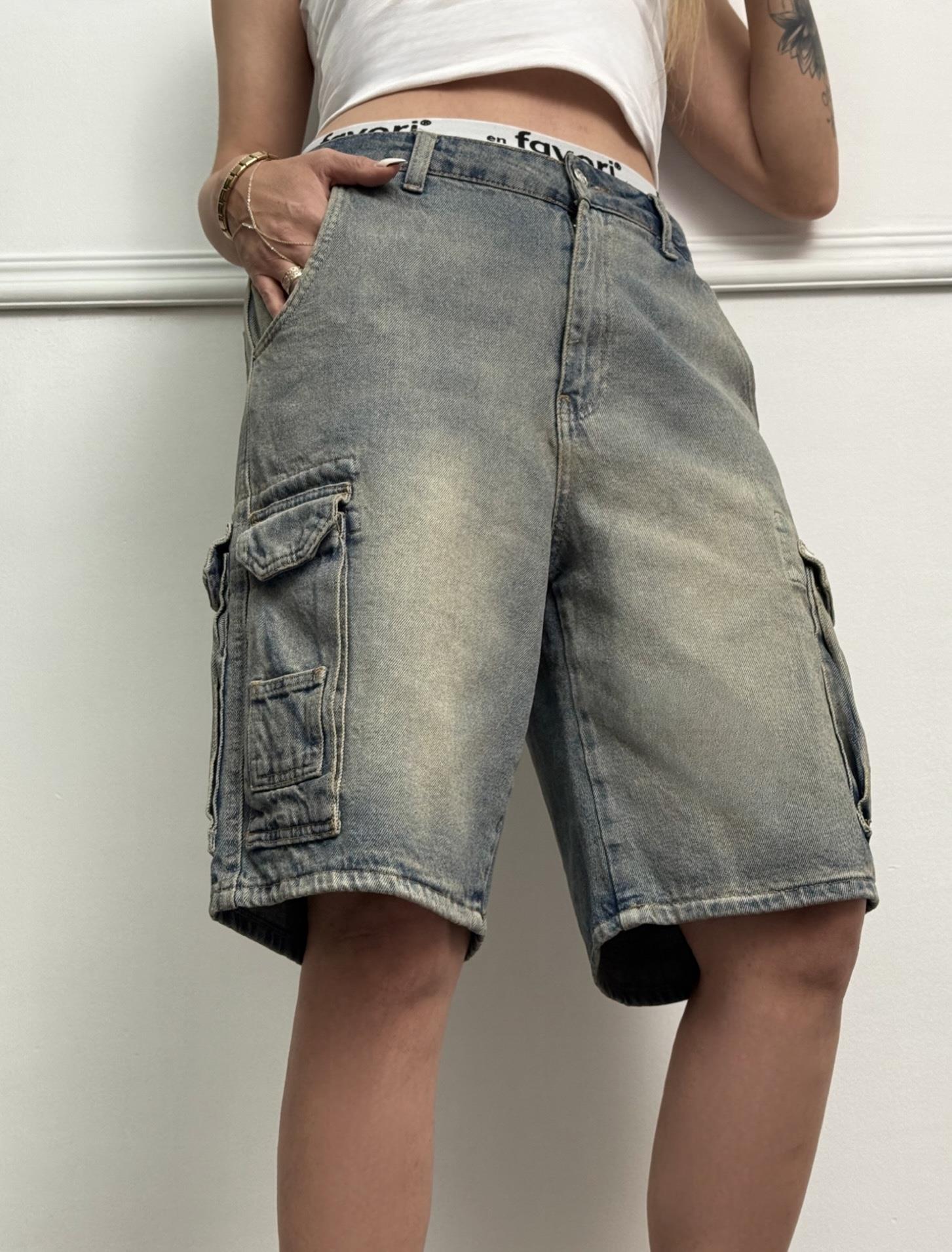 Cepli Oversize Denim ŞortMODAYBUTİKCepli Oversize Denim Şort Tulum 