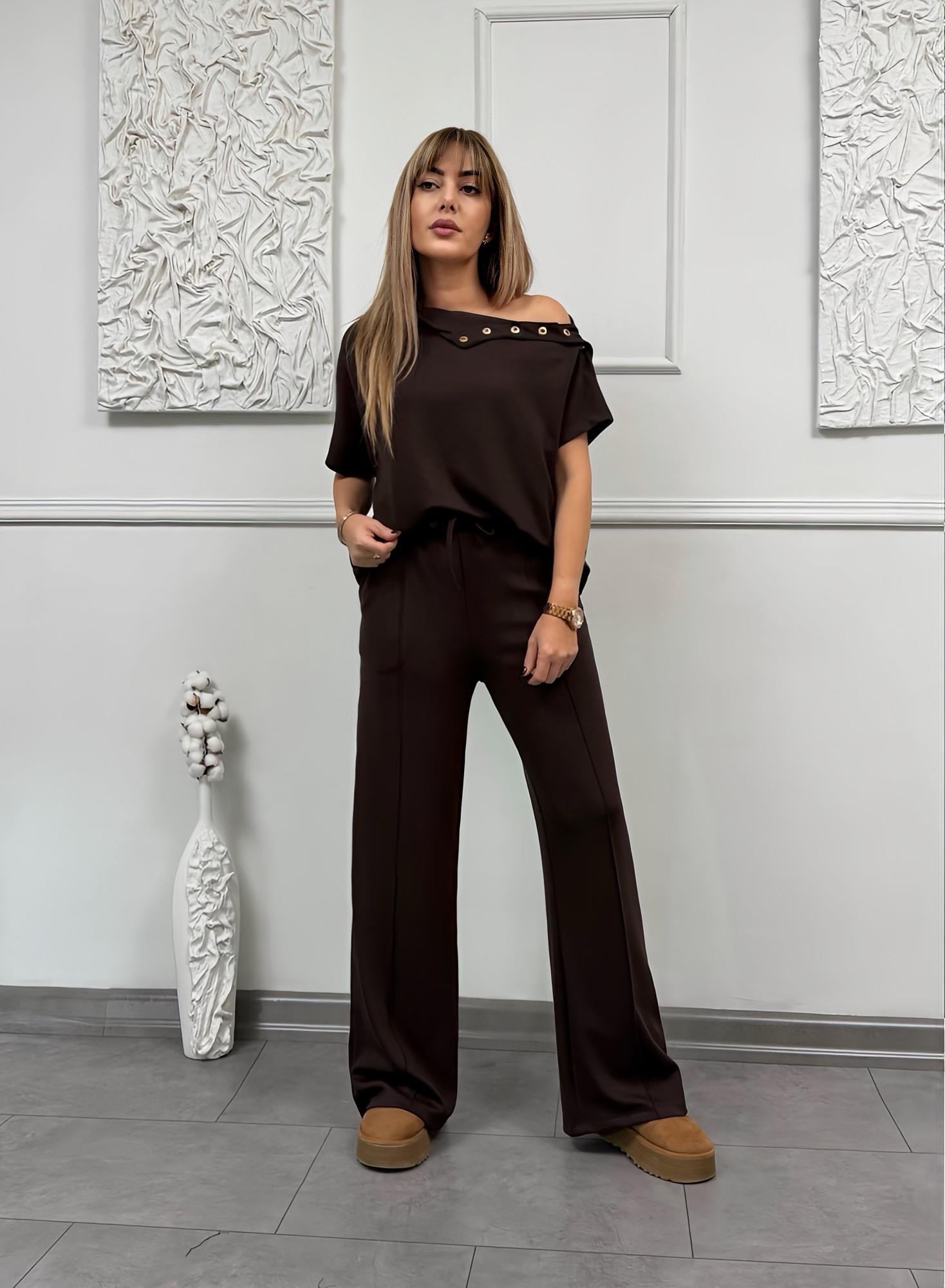 Milano Gold Düğmeli Dik Yaka Modal Acı Kahve TakımYeni Gelenler ModayMilano Gold Düğmeli Dik Yaka Modal Acı Kahve Takım