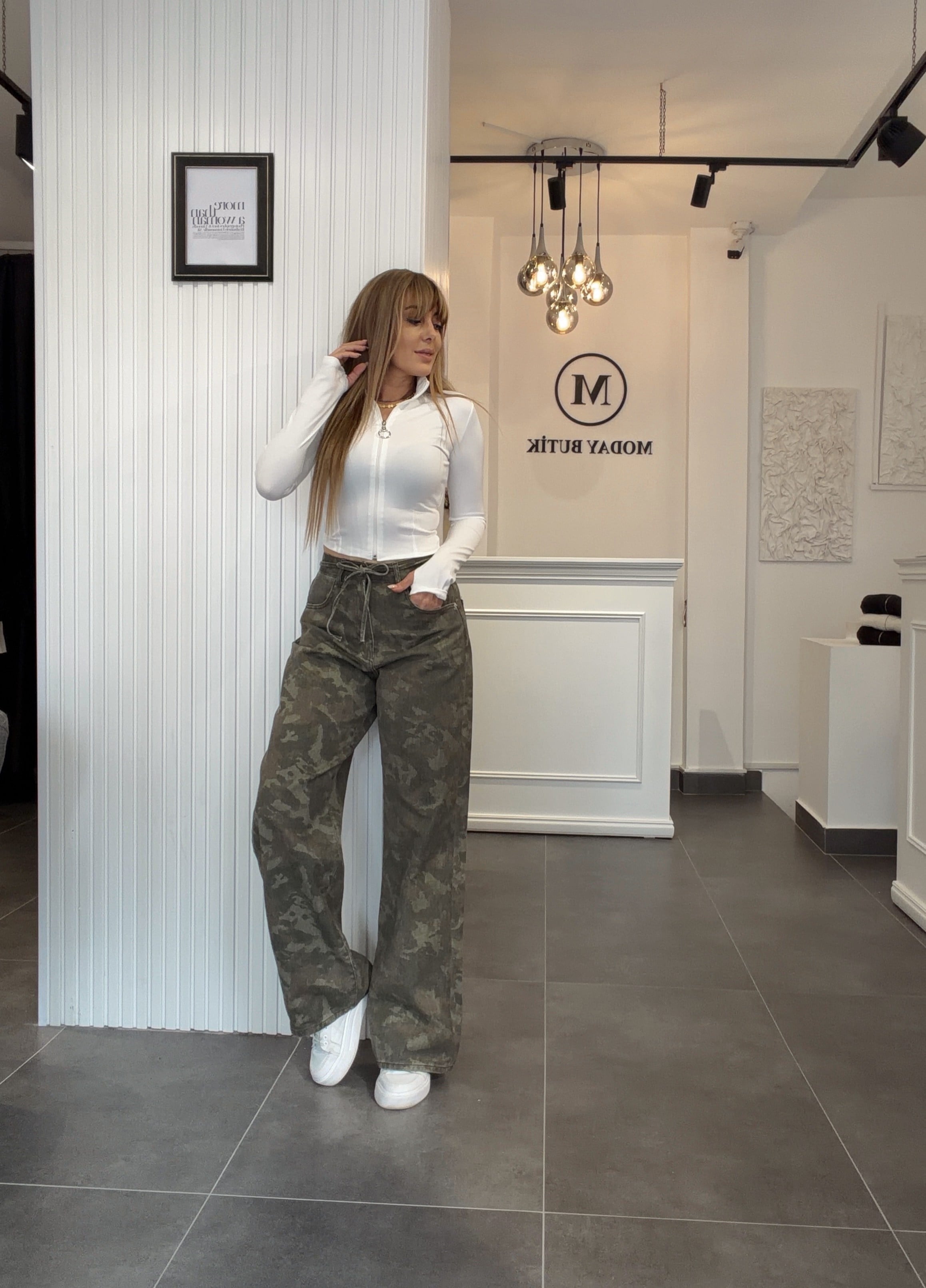 MODAYBUTİKKamuflaj Denim Bağcıklı Pantolon