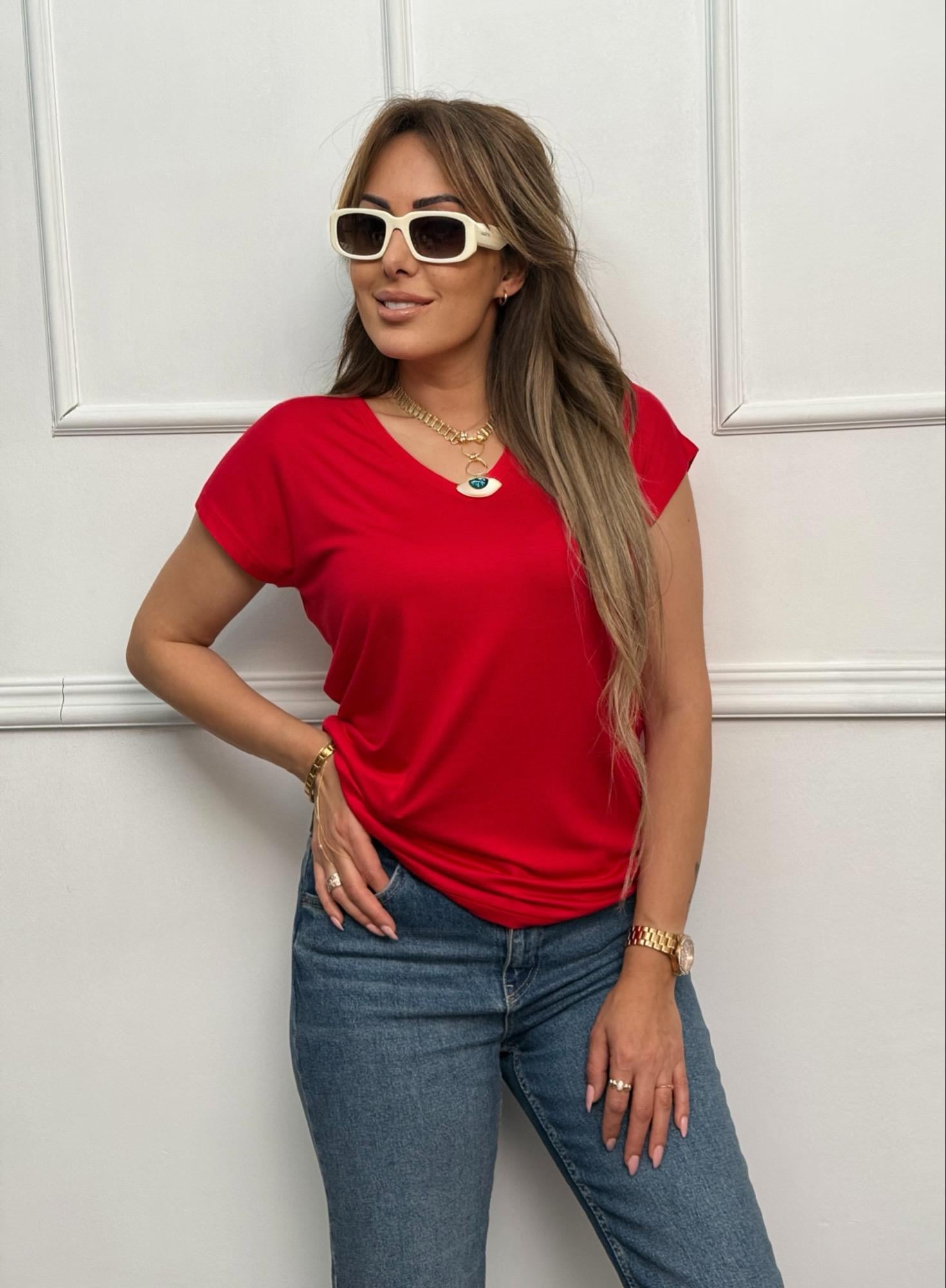 V Yaka Modal Basic Kırmızı TişörtYeni Gelenler ModayV Yaka Modal Basic Kırmızı Tişört