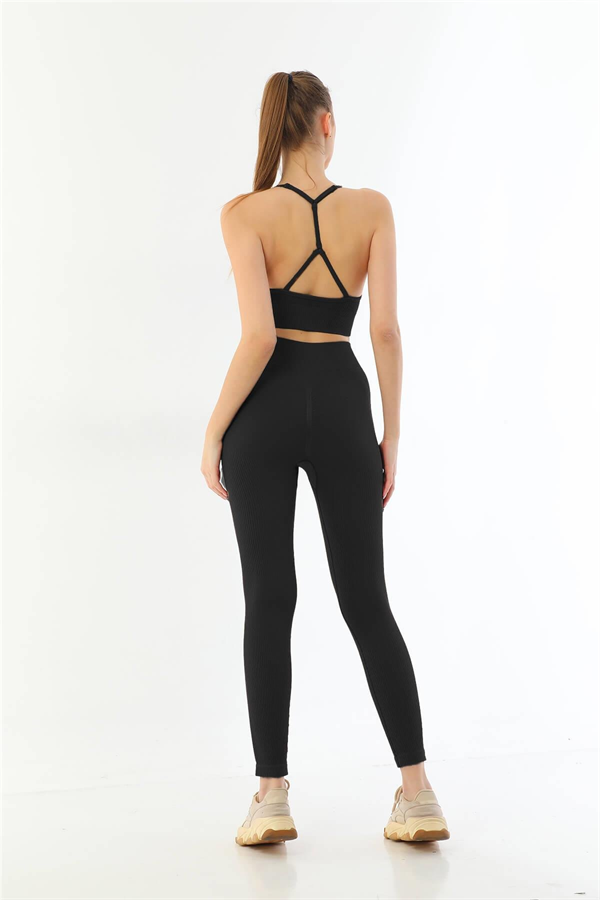 Arias Closet Siyah MI Emay 3921 Soft Seamless Ripli Tayt Yoga Takımı