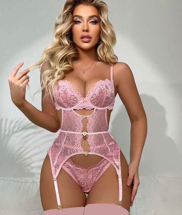 Aria's Closet Kalp Aksesuarlı Dantelli Fantezi Pembe Jartiyer Takım