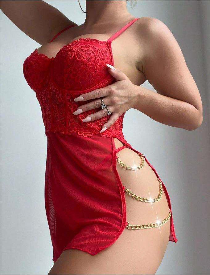 Aria's Closet Red Lace Chain Detailed Tulle Fancy Night