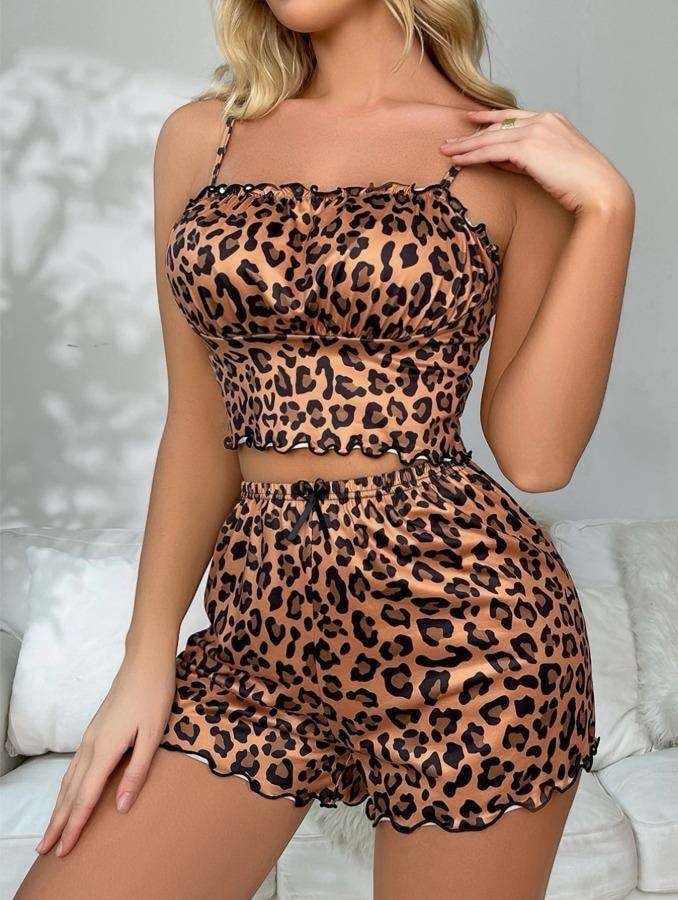 Arias Closet Leopar Desenli İnce Askılı Şortlu Pijama Takımı