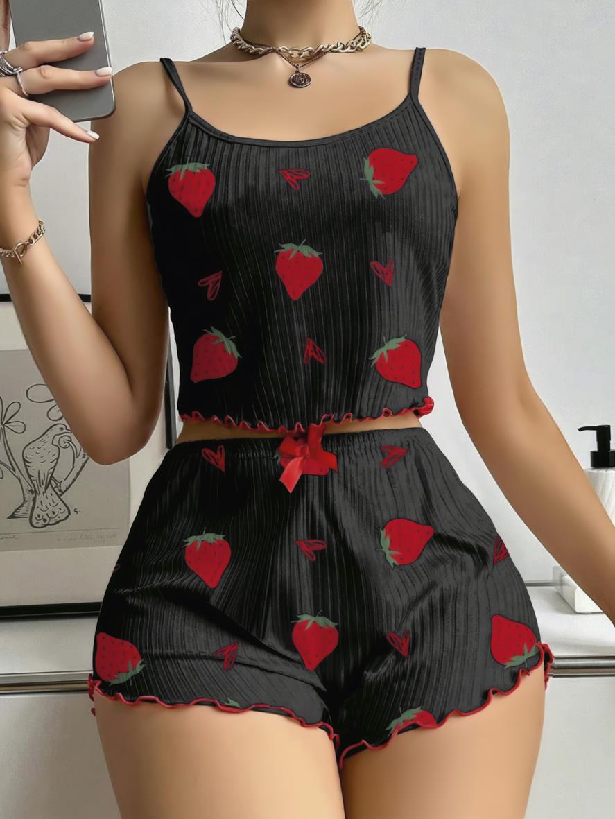 Aria's Closet Pamuklu Siyah Üstüne Çilek Desen Fitilli Askılı Şortlu Pijama Takımı