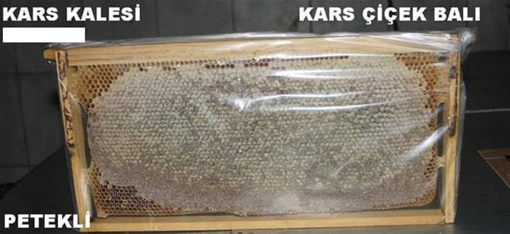 Peteklı Kars çiçek balı 1kg. luk çıtasız ambalajda