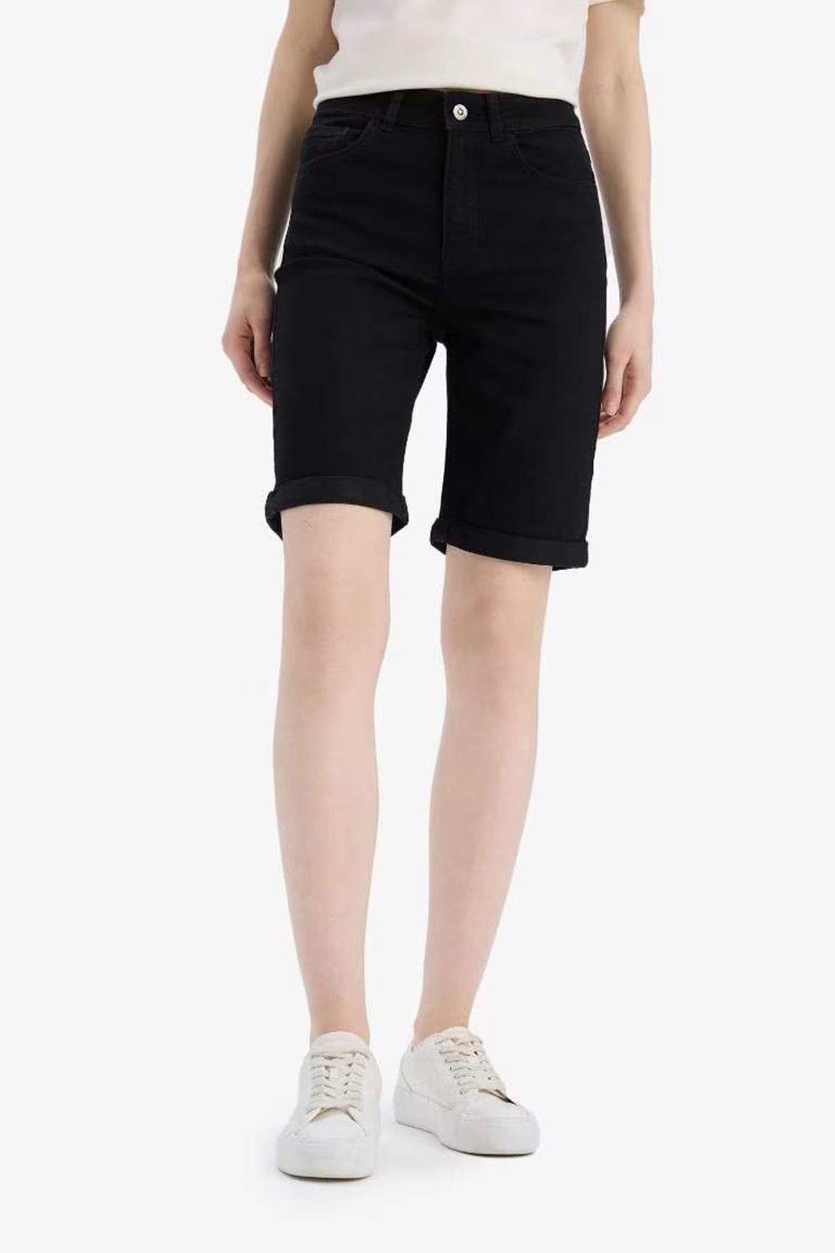 Defacto Kadın Şort A1958Axtrac1