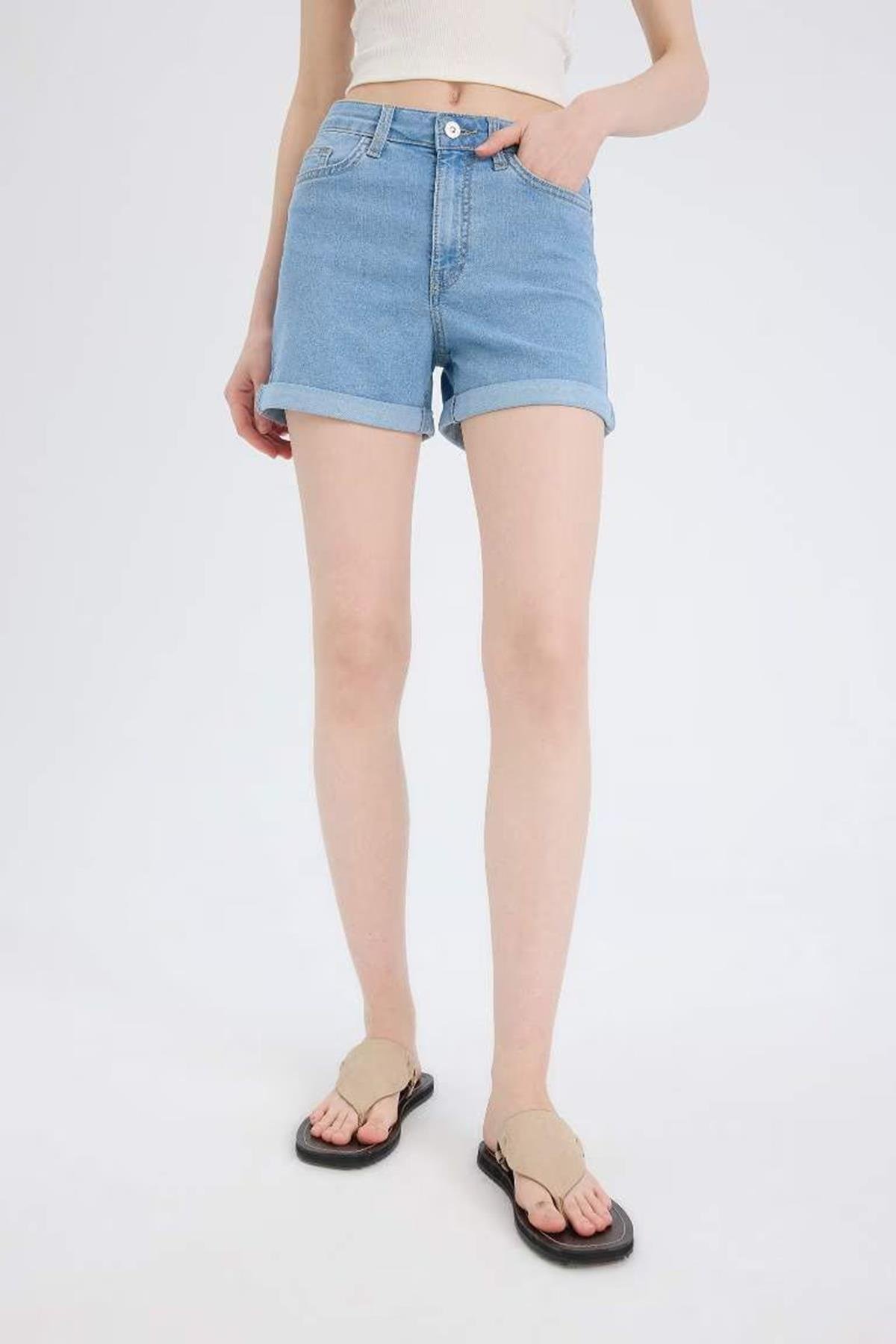 Defacto Kadın Şort A1959Axtraa