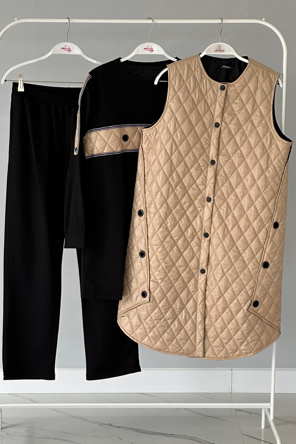 Kapitone Yelek 3'lü Takım Bej Renk 18643