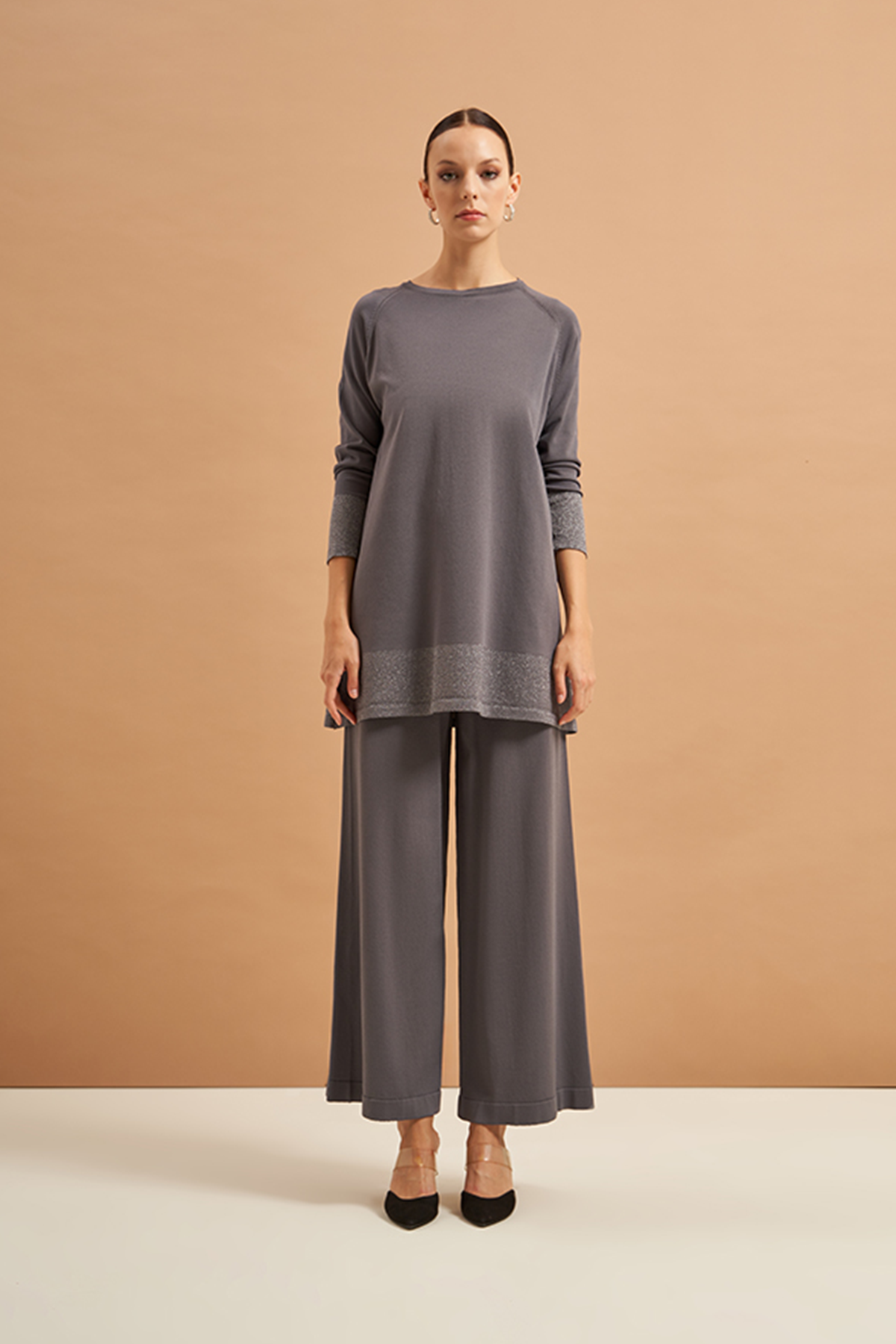 Nuss Merserize Sim Detaylı Pantolonlu Triko Takım NS-23K-604TKM Füme