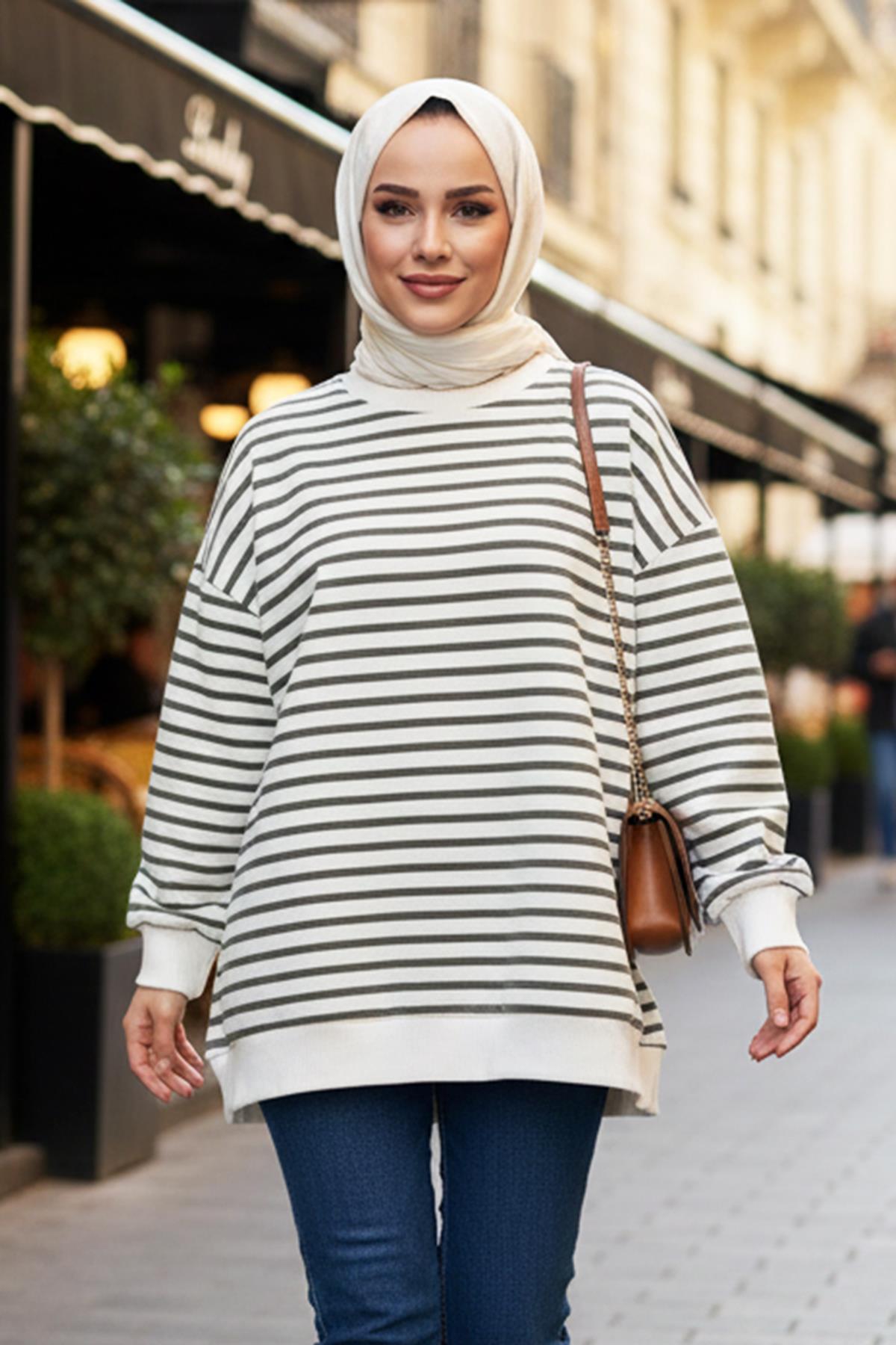 Bisiklet Yaka Çizgili Basic Uzun Kol Sweatshirt 3030 Haki