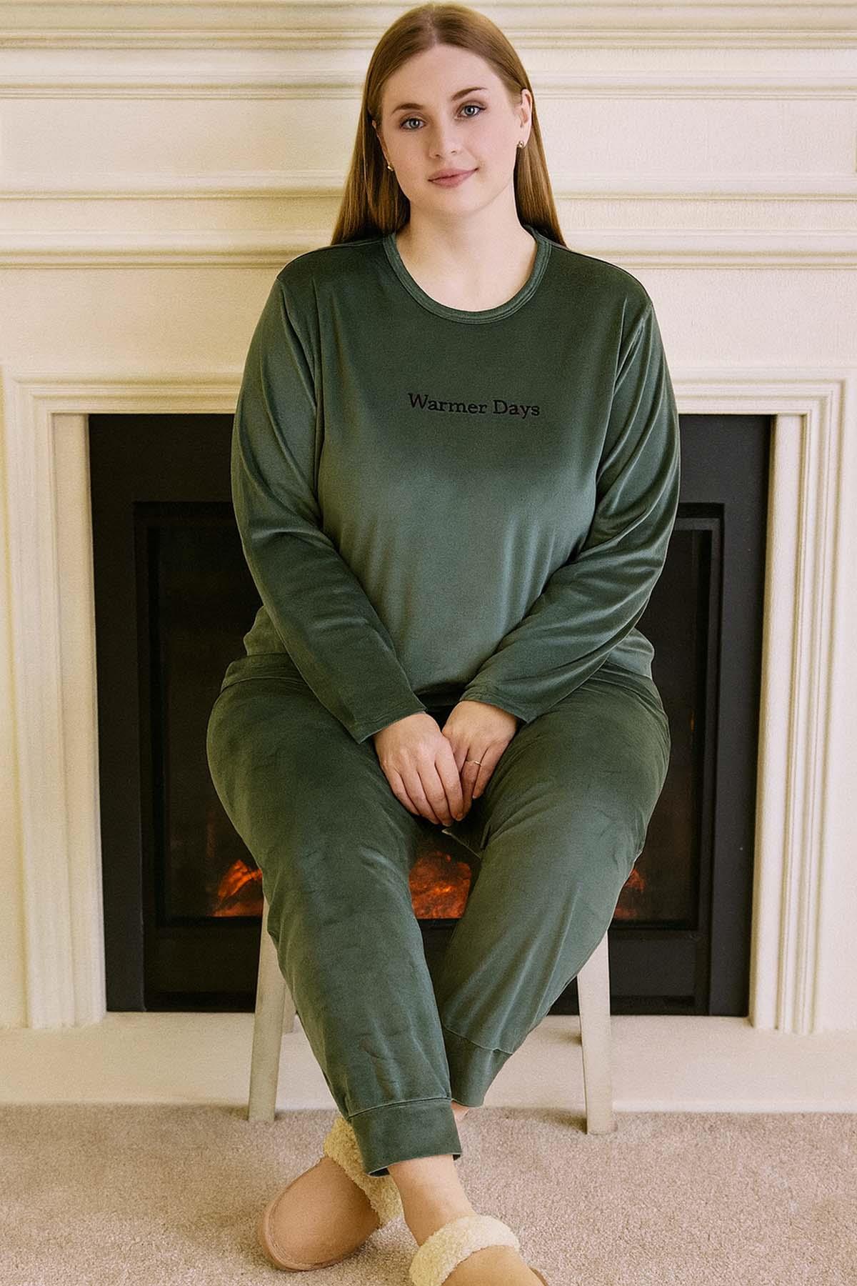 Büyük Beden Kadın Kadife Kumaş Pijama Takımı 13212 Mint
