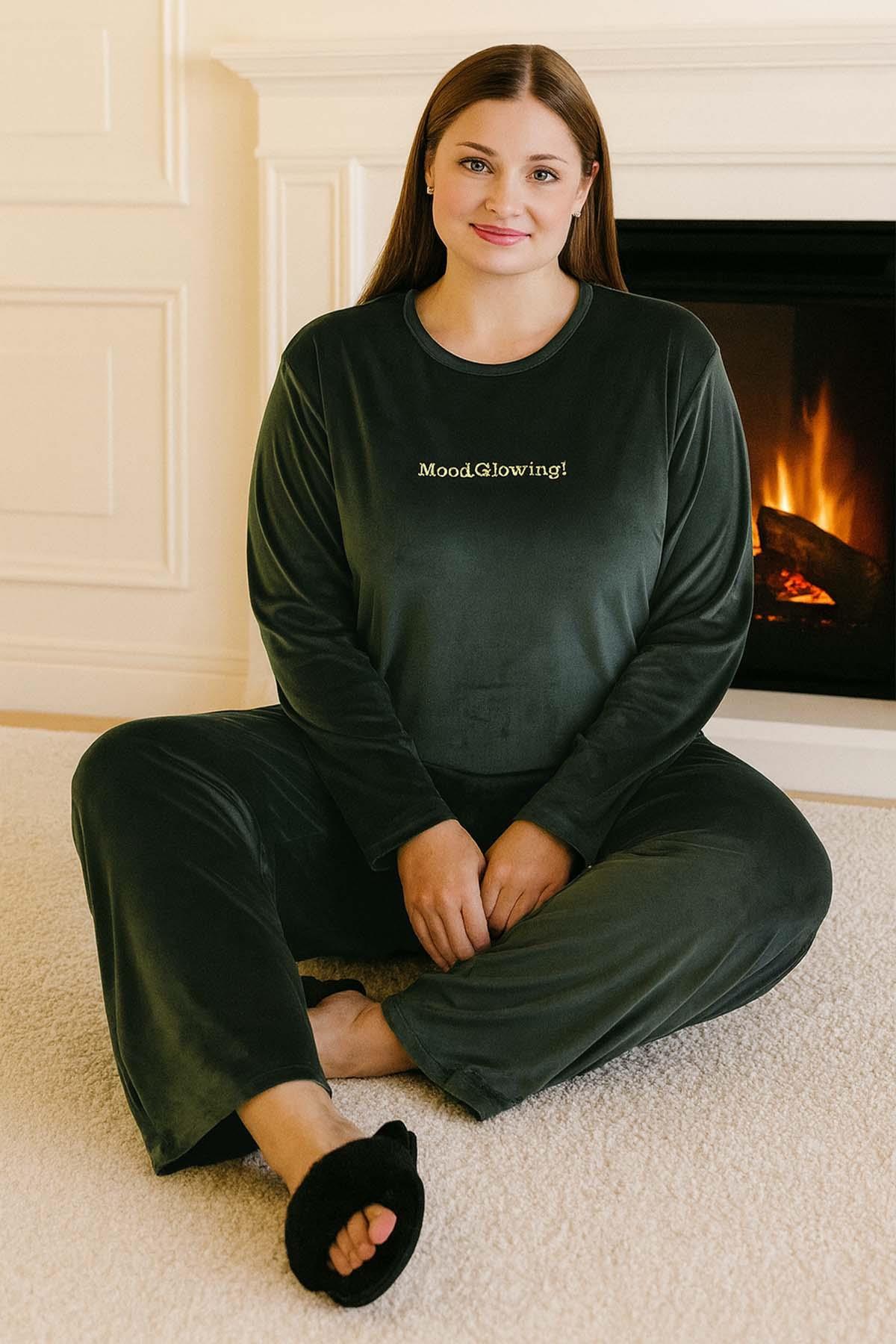Büyük Beden Kadın Kadife Kumaş Pijama Takımı 13213 Mint