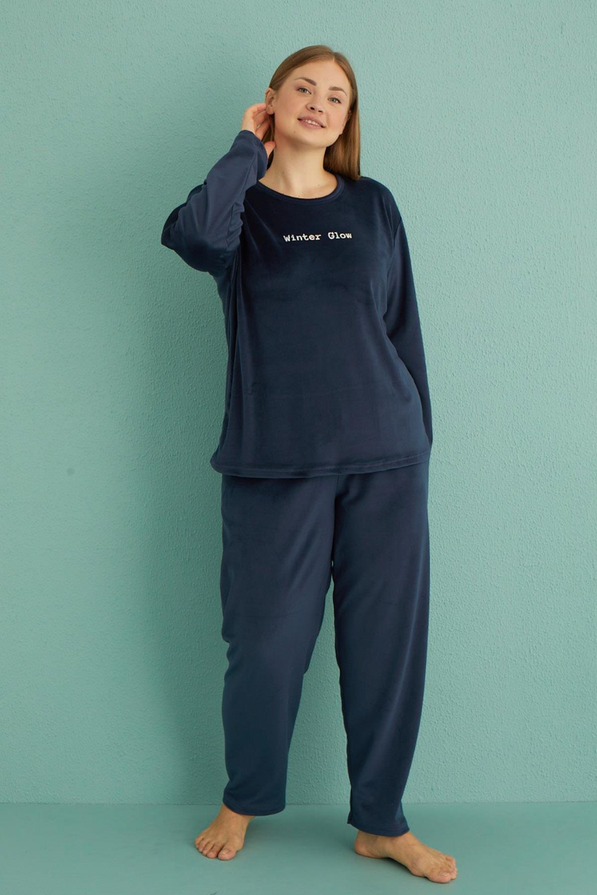 Büyük Beden Kadın Kadife Pijama Takımı 13213-8 Lacivert