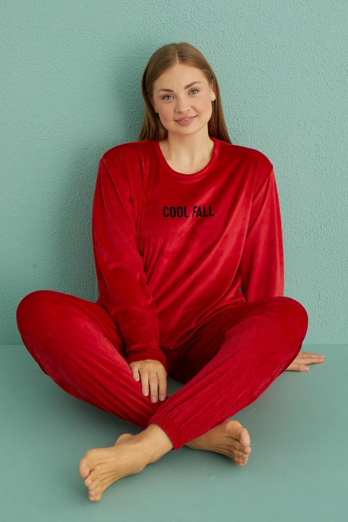 Büyük Beden Kadın Kadife Pijama Takımı 13214-1 Kırmızı