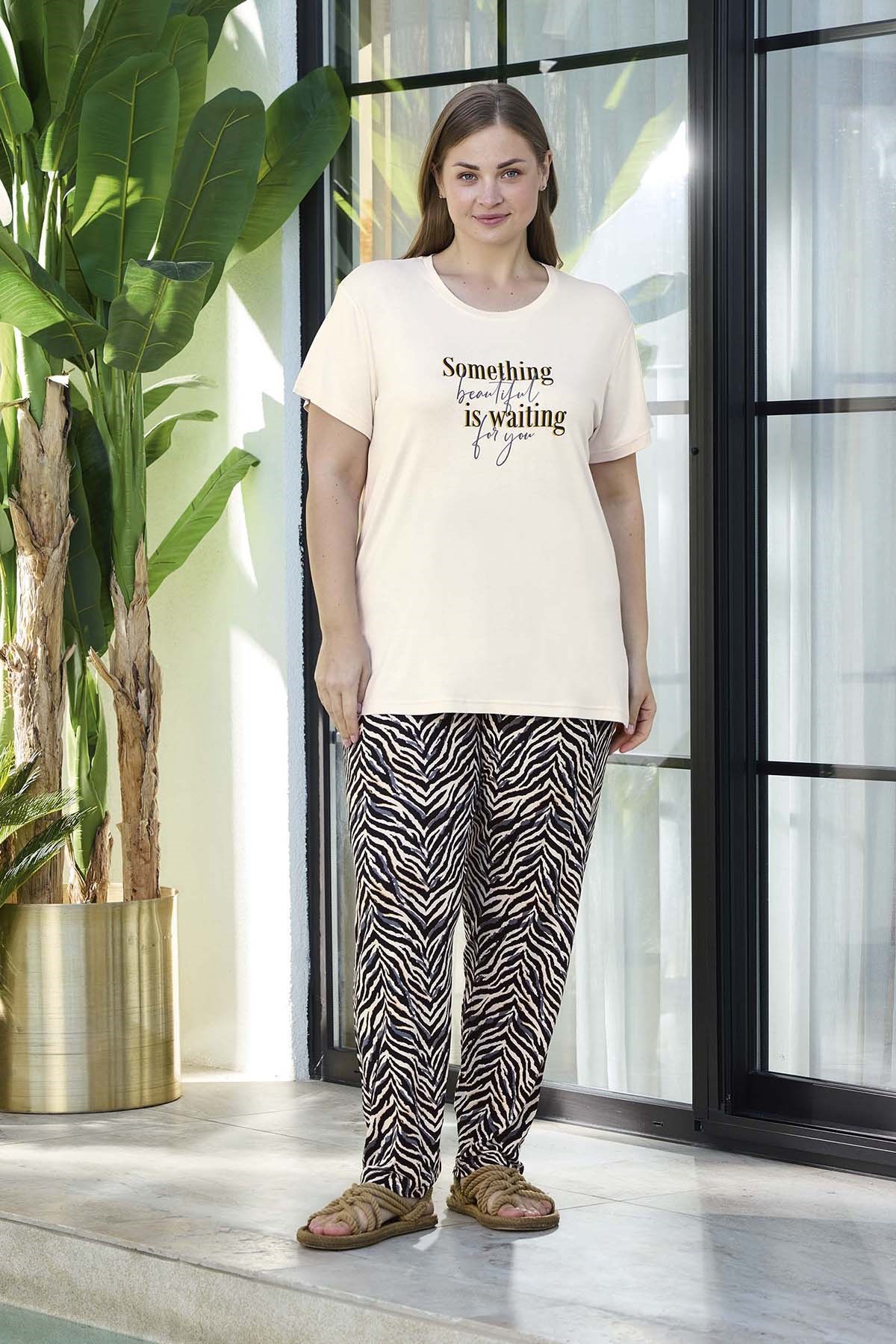 Büyük Beden Kadın Kısa Kol Viskon Pijama Takımı 250135  Bej
